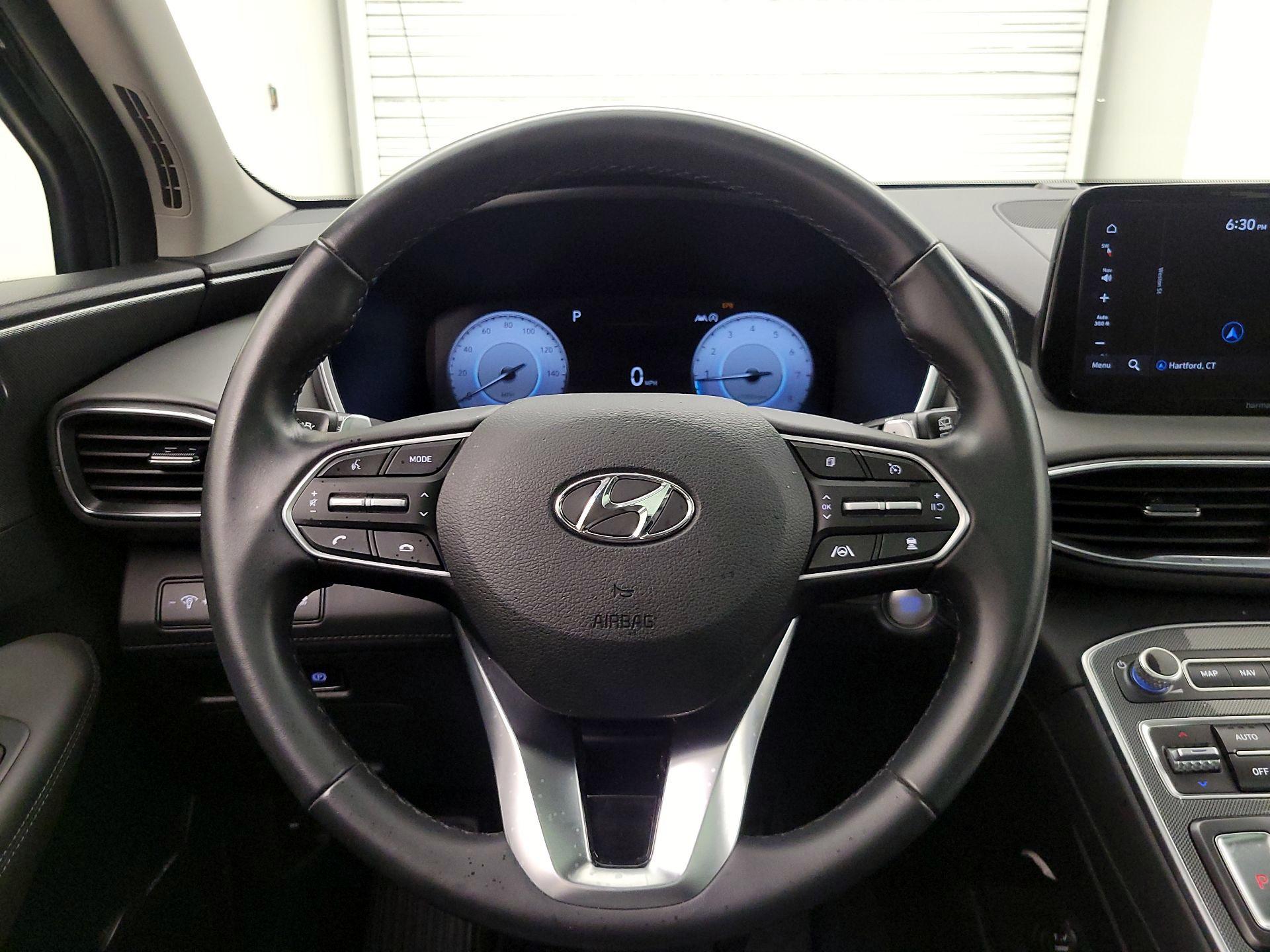 Thumbnail: 2022 Hyundai Santa Fe - 10