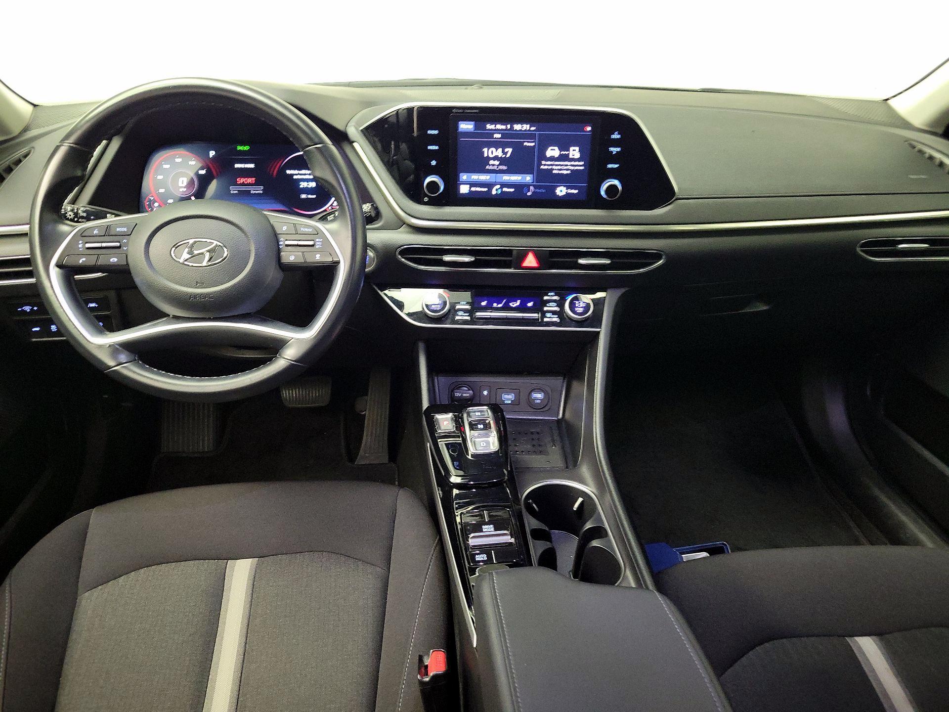 Thumbnail: 2022 Hyundai Sonata - 9