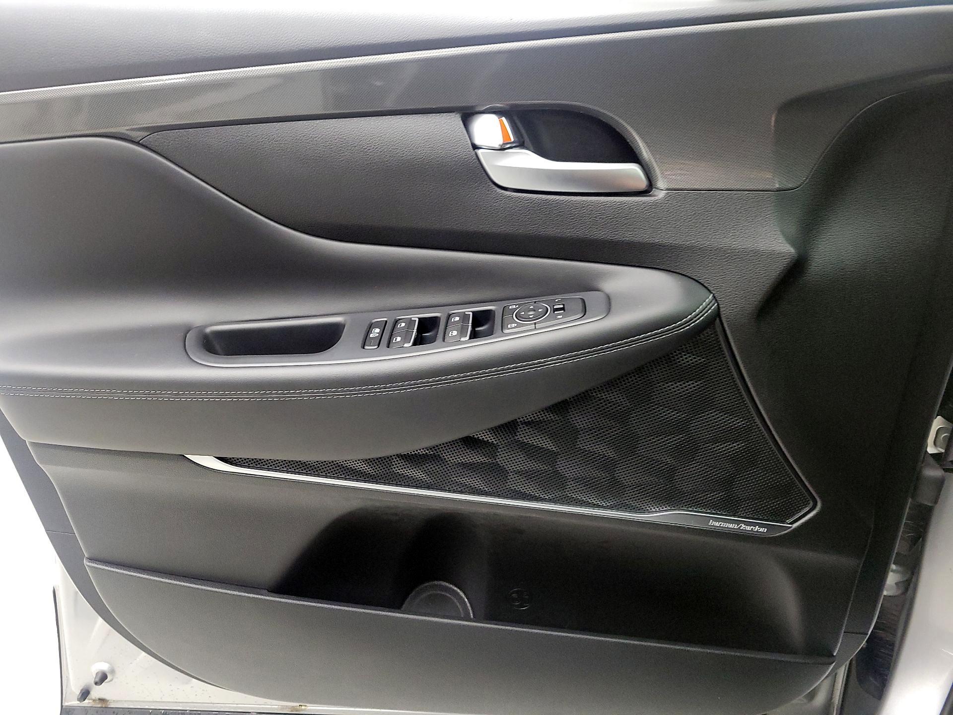 Thumbnail: 2023 Hyundai Santa Fe - 12