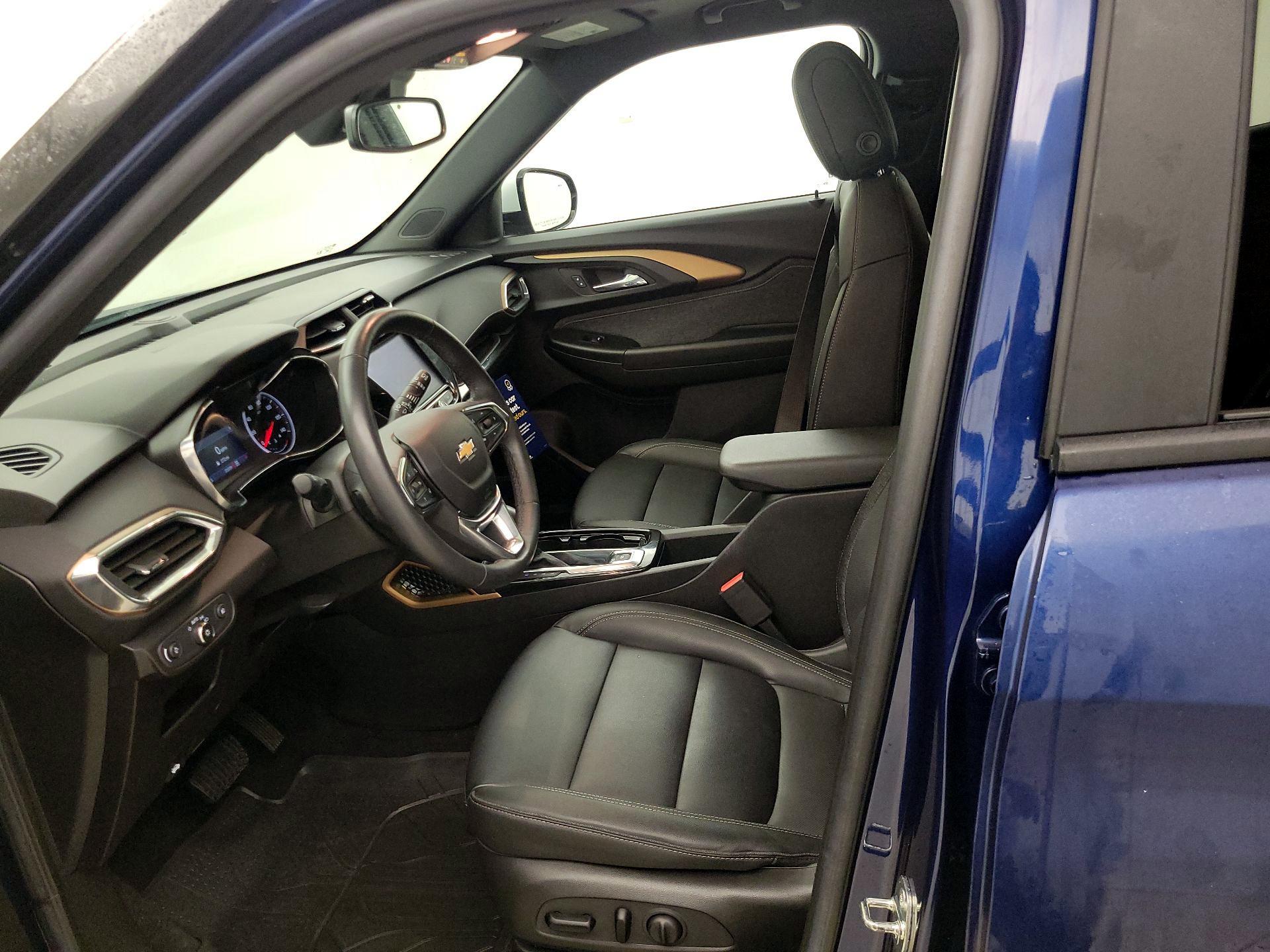 Thumbnail: 2022 Chevrolet TrailBlazer - 11