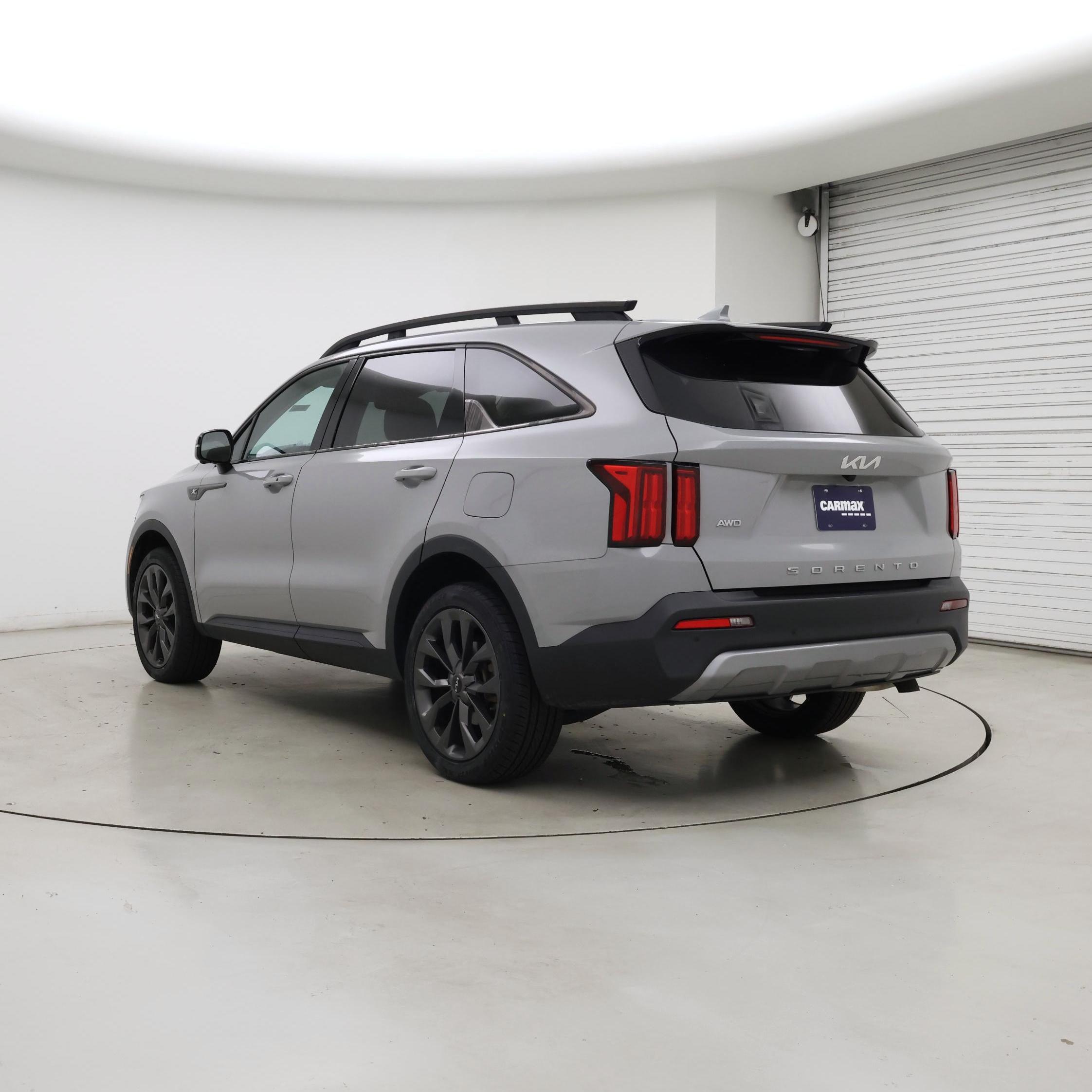 Thumbnail: 2022 Kia Sorento - 2