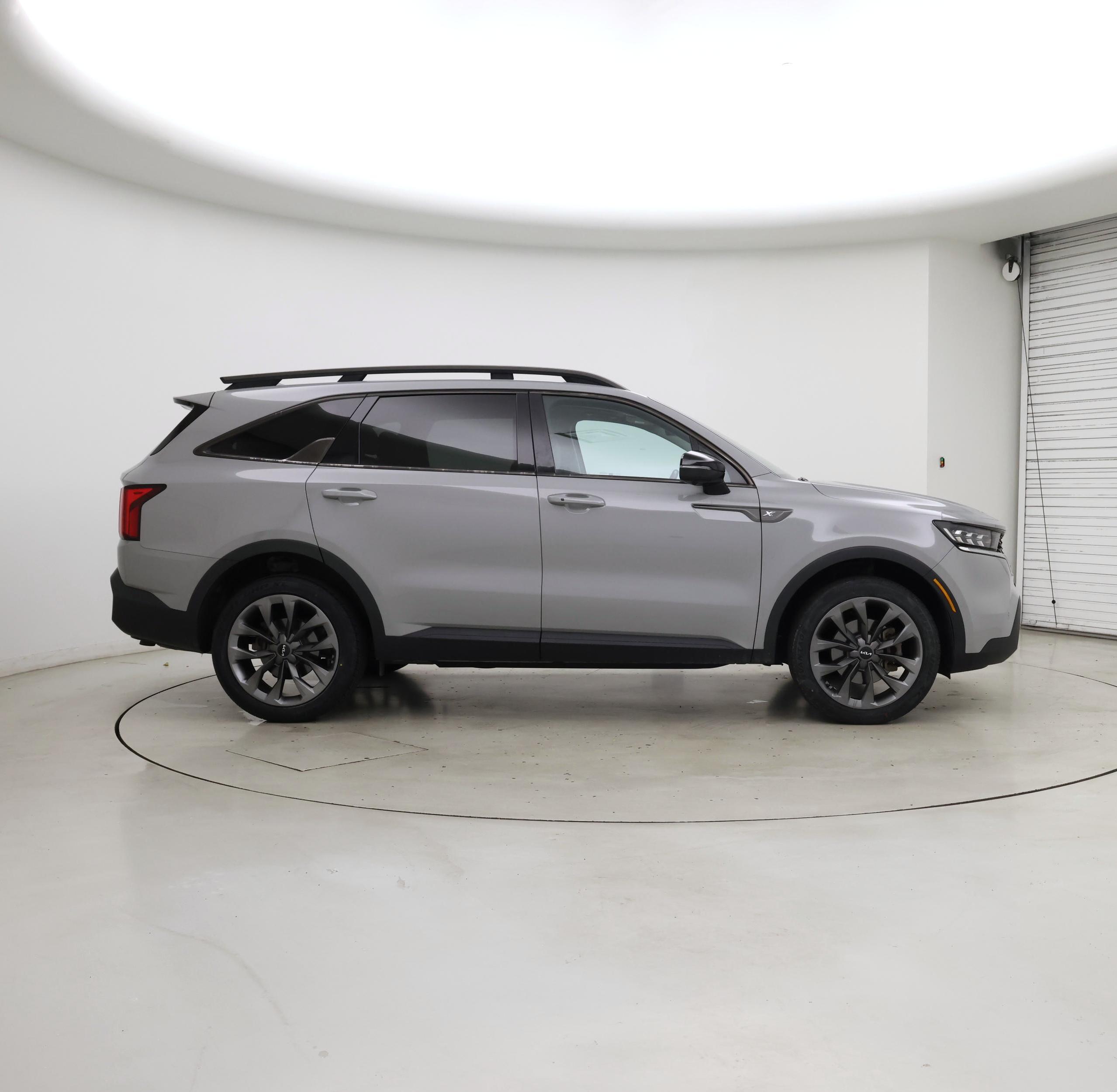 Thumbnail: 2022 Kia Sorento - 7