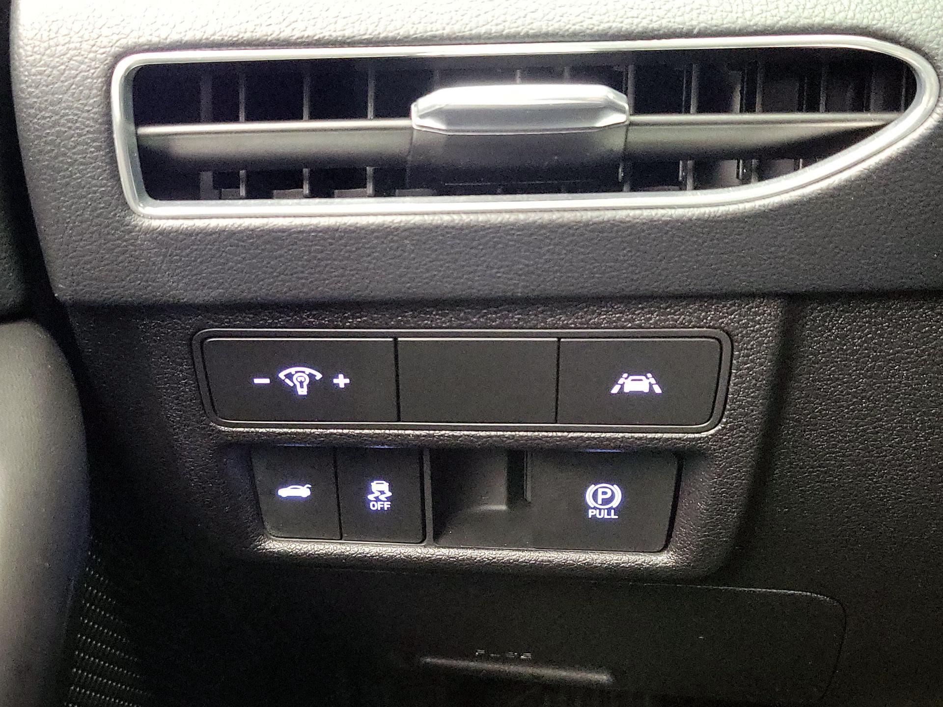 Thumbnail: 2022 Hyundai Sonata - 13