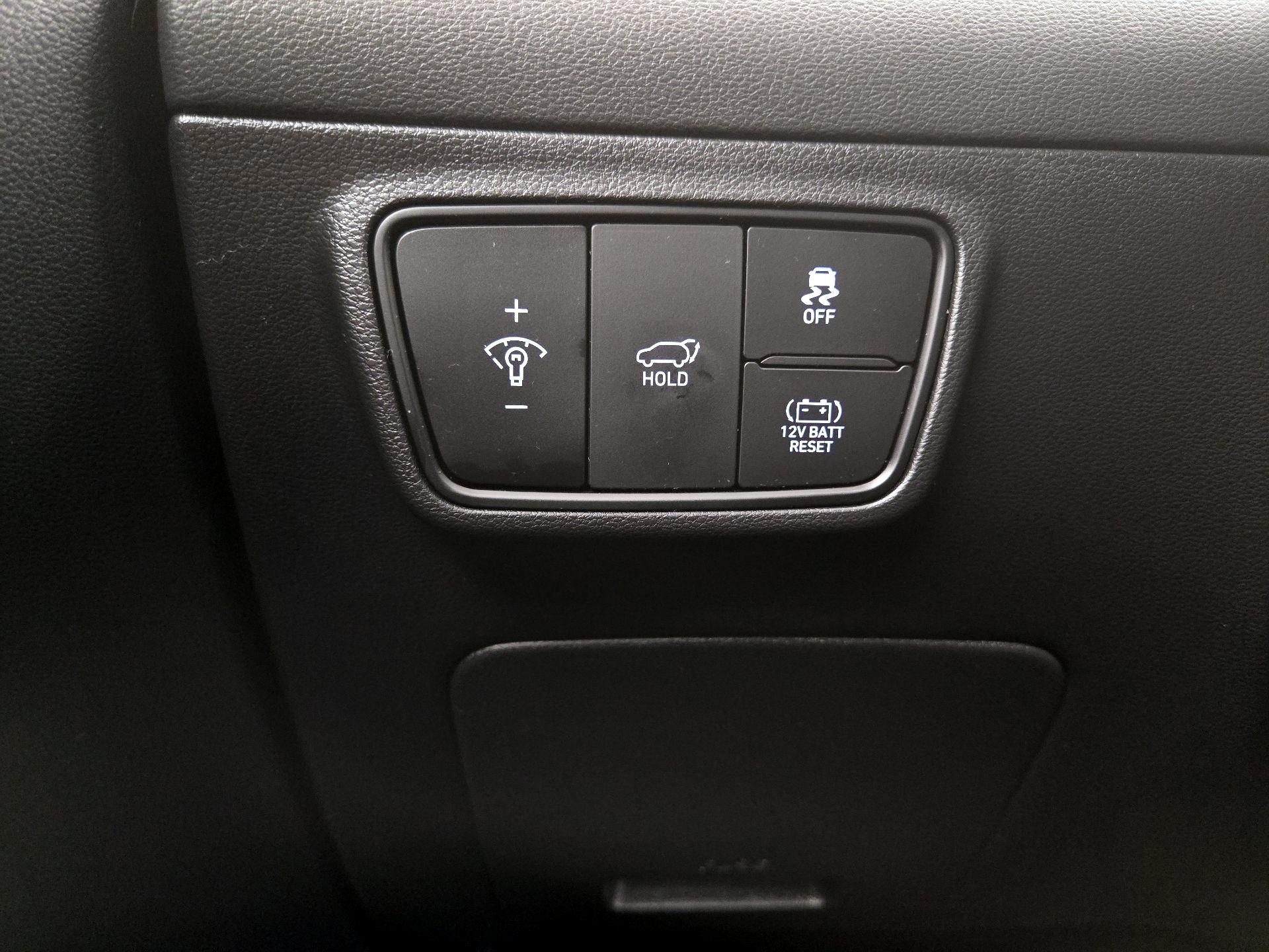 Thumbnail: 2022 Hyundai Tucson - 13