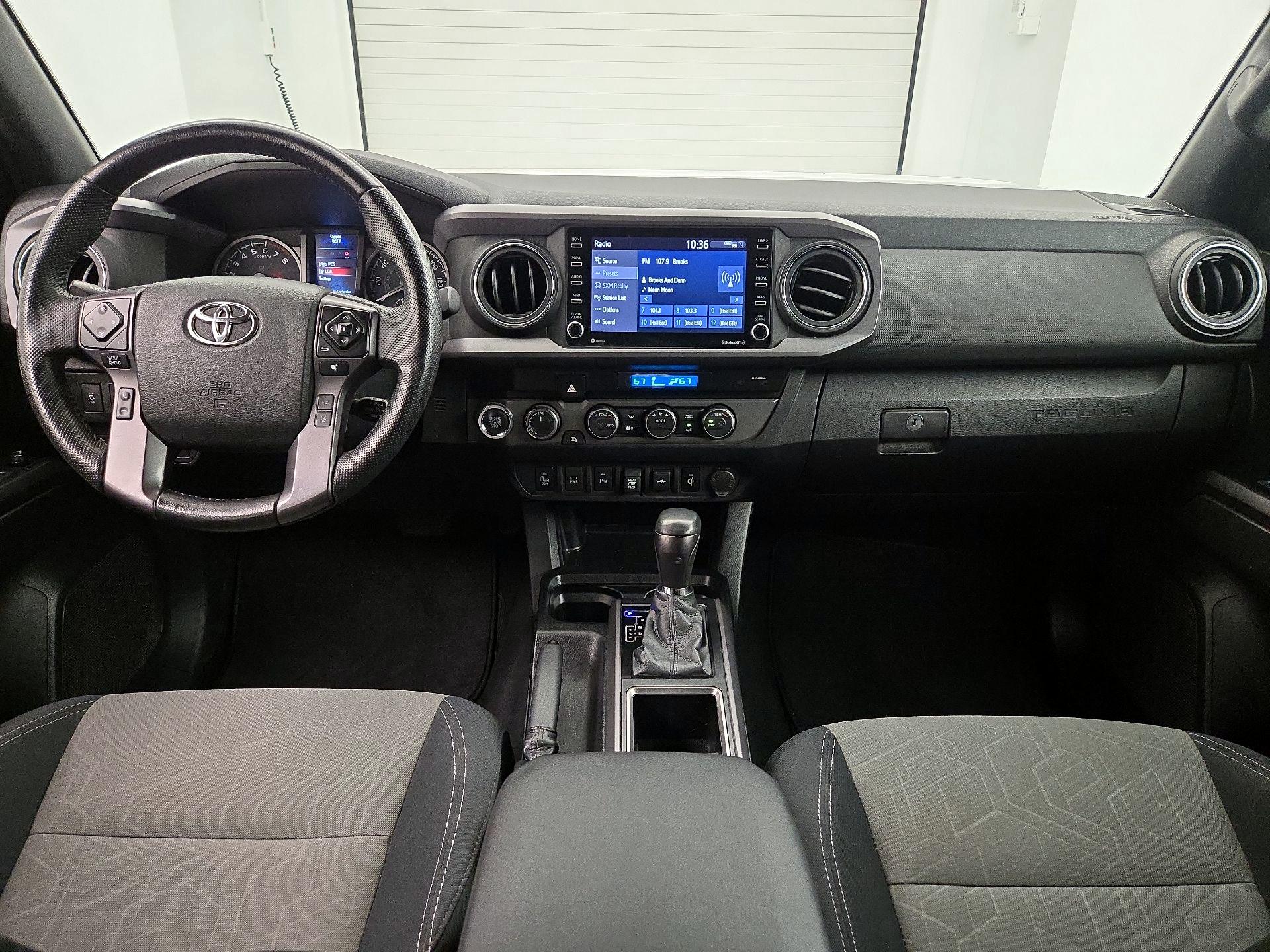 Thumbnail: 2022 Toyota Tacoma - 9