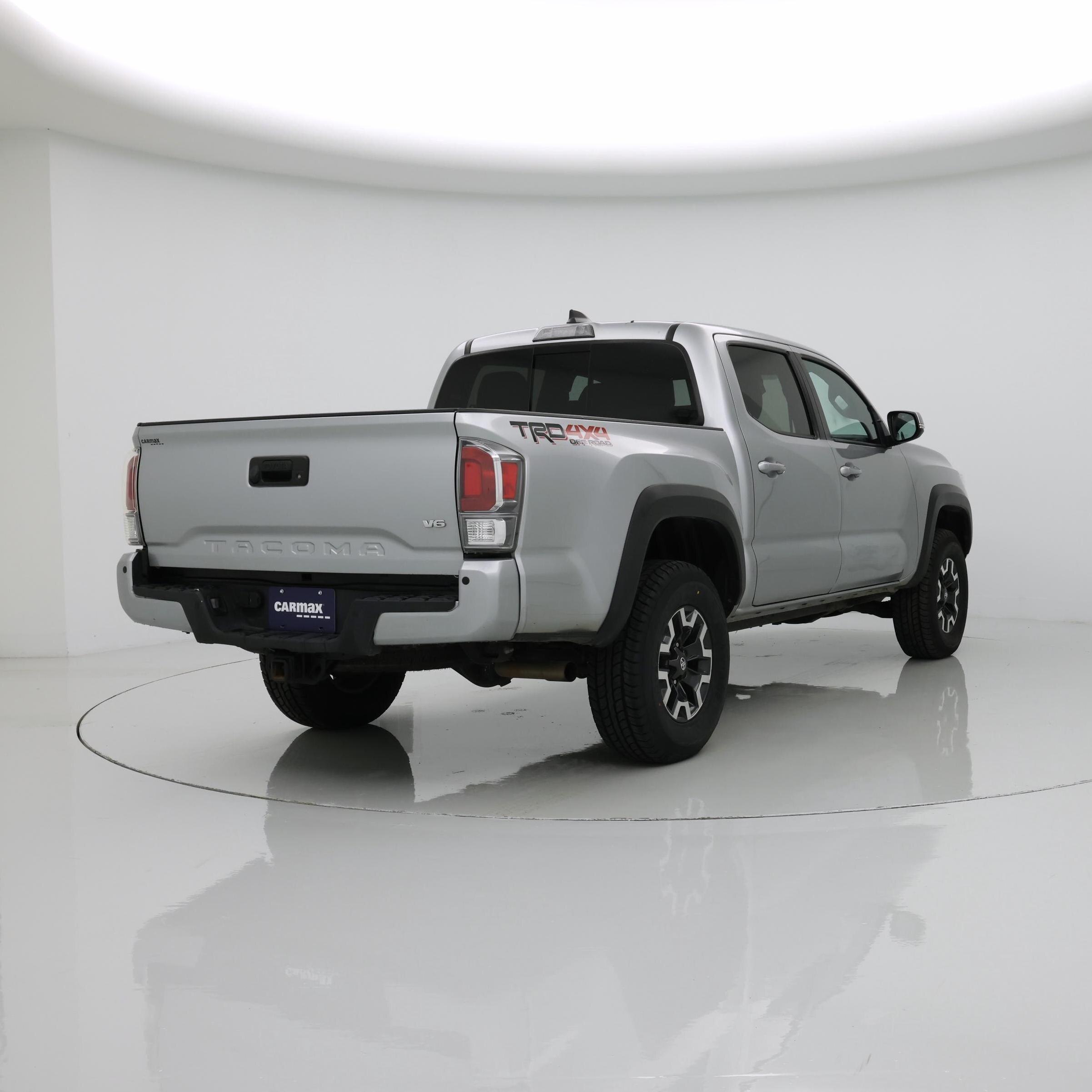 Thumbnail: 2022 Toyota Tacoma - 8