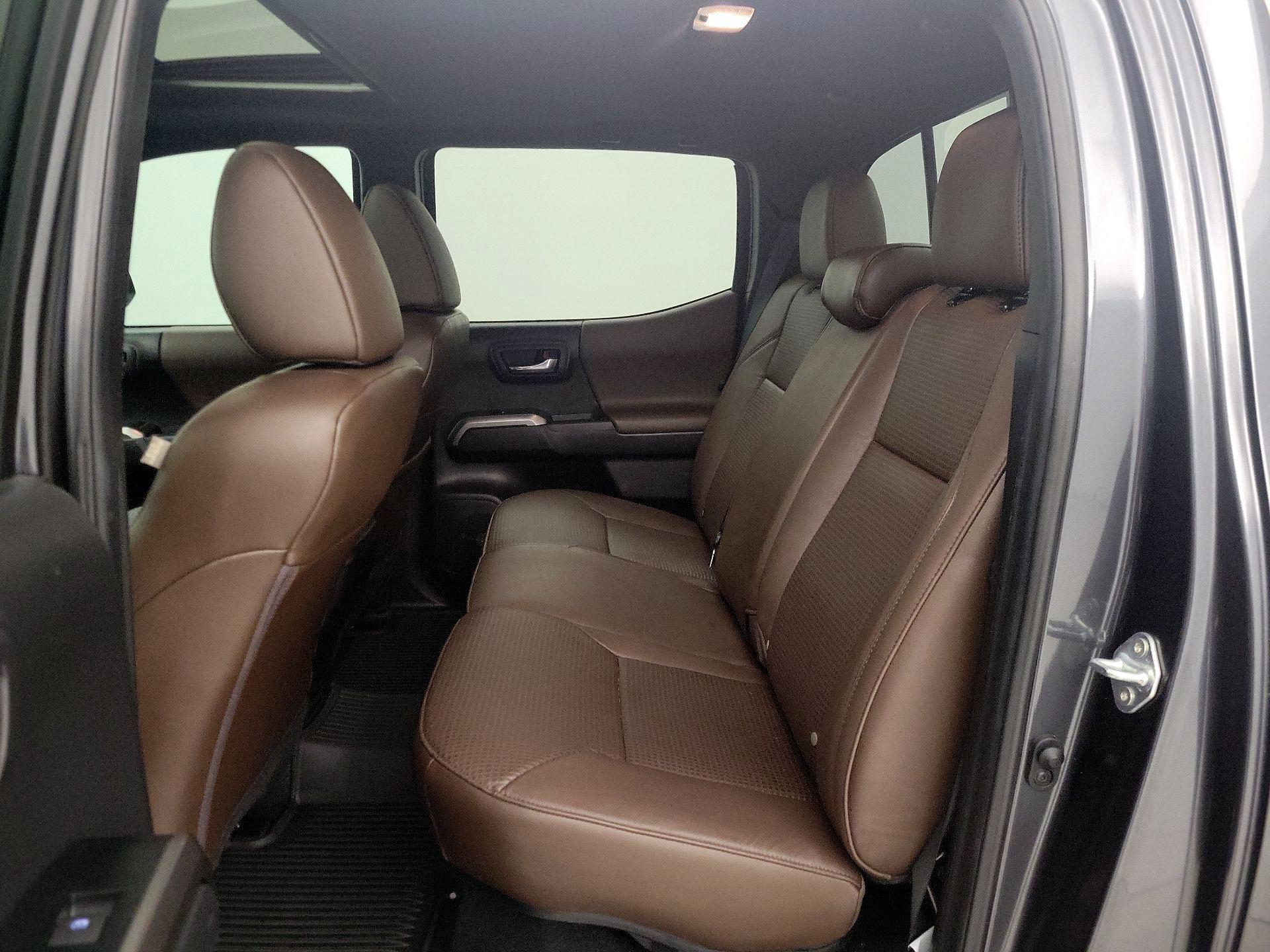 Thumbnail: 2023 Toyota Tacoma - 20