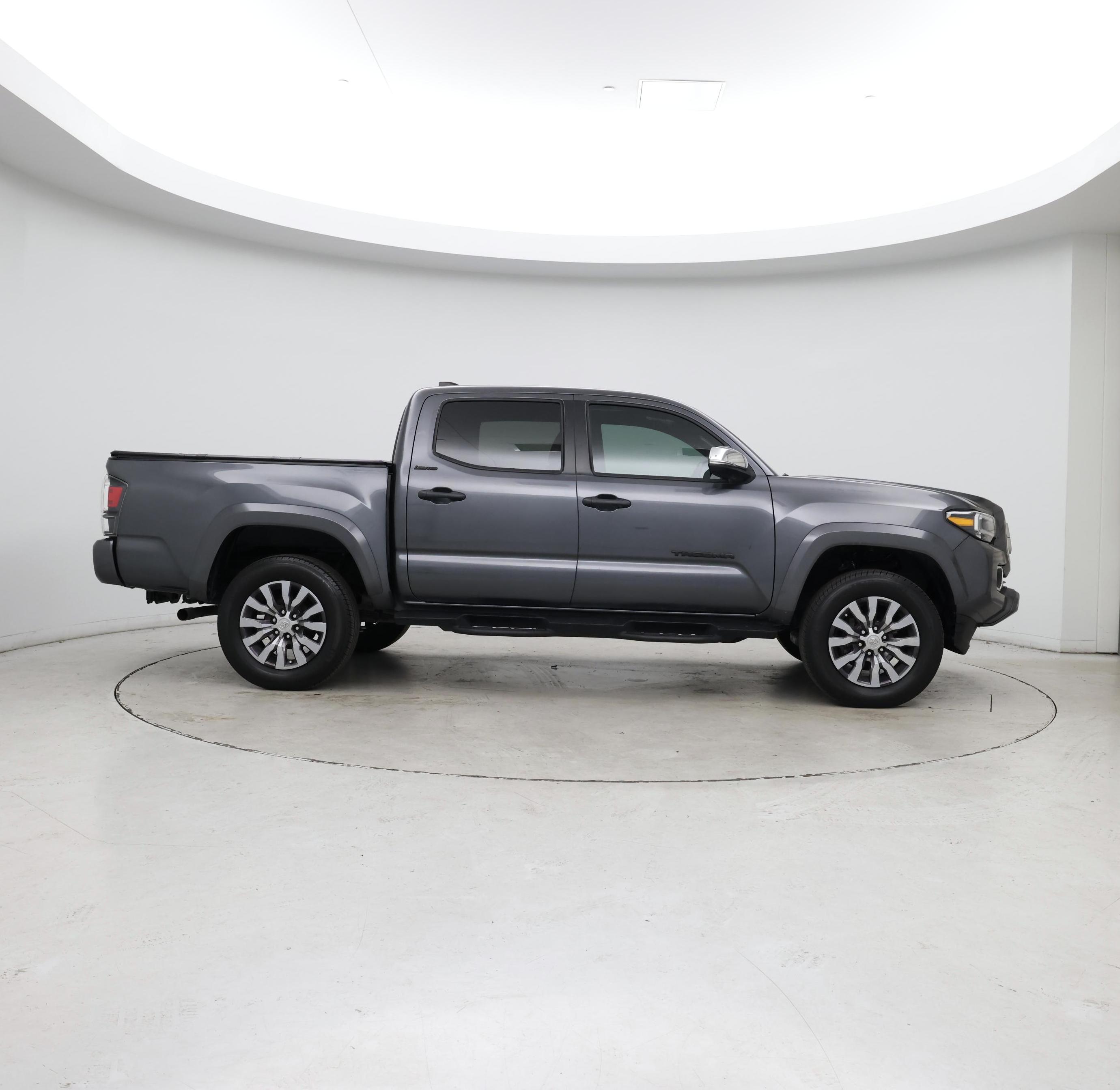 Thumbnail: 2023 Toyota Tacoma - 7