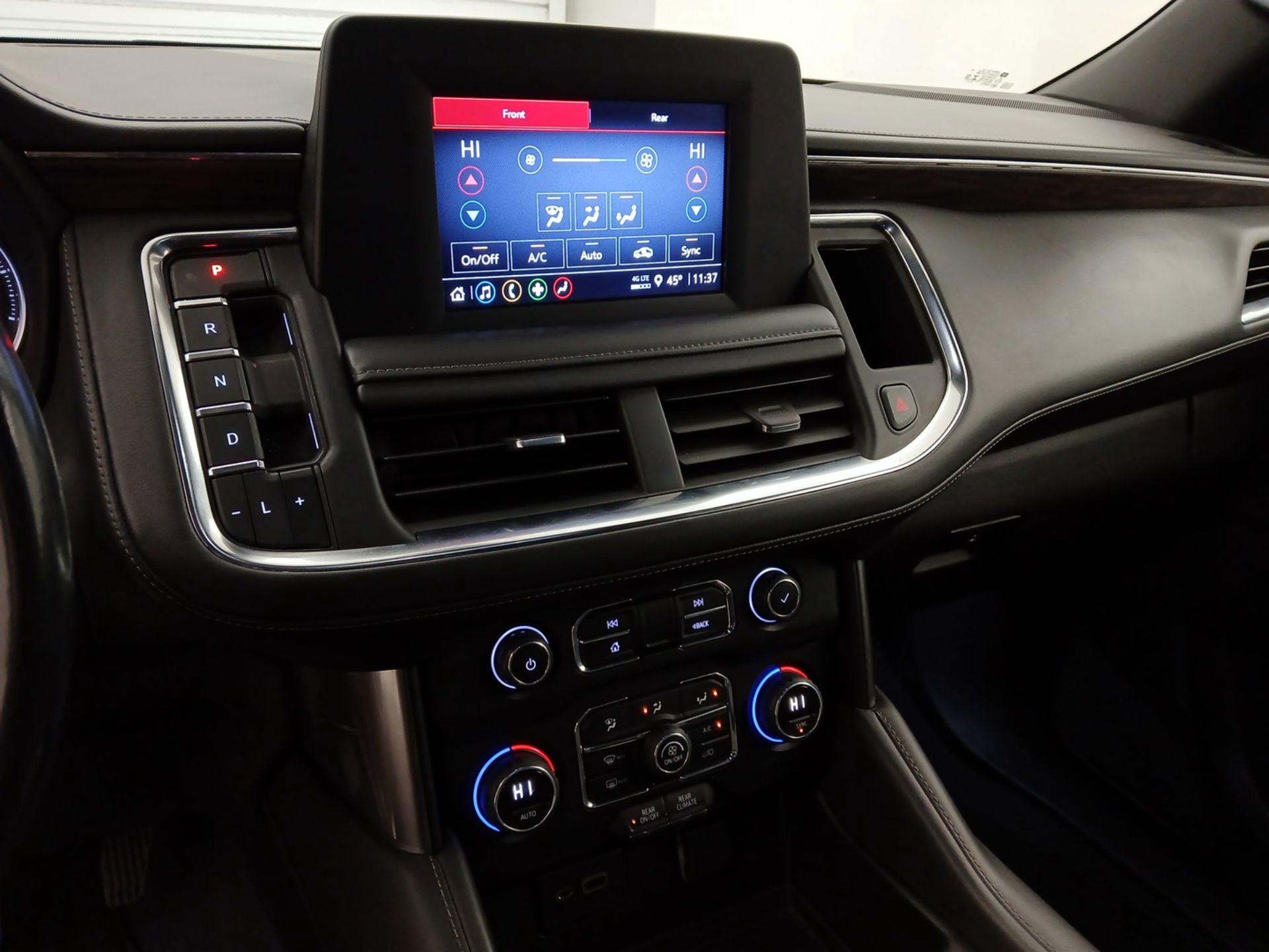 Thumbnail: 2022 Chevrolet Tahoe - 16