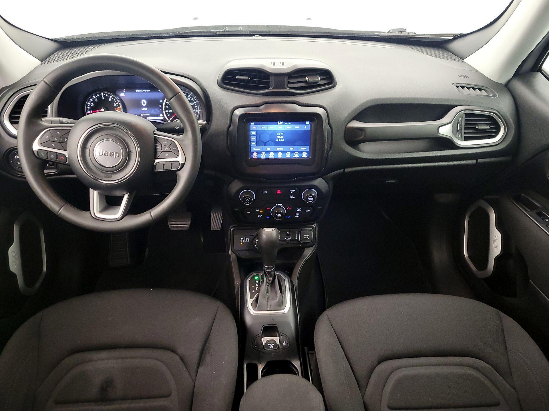 Thumbnail: 2021 Jeep Renegade - 9