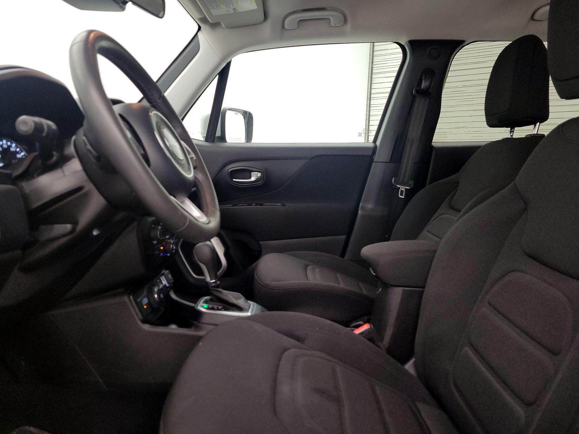 Thumbnail: 2021 Jeep Renegade - 11