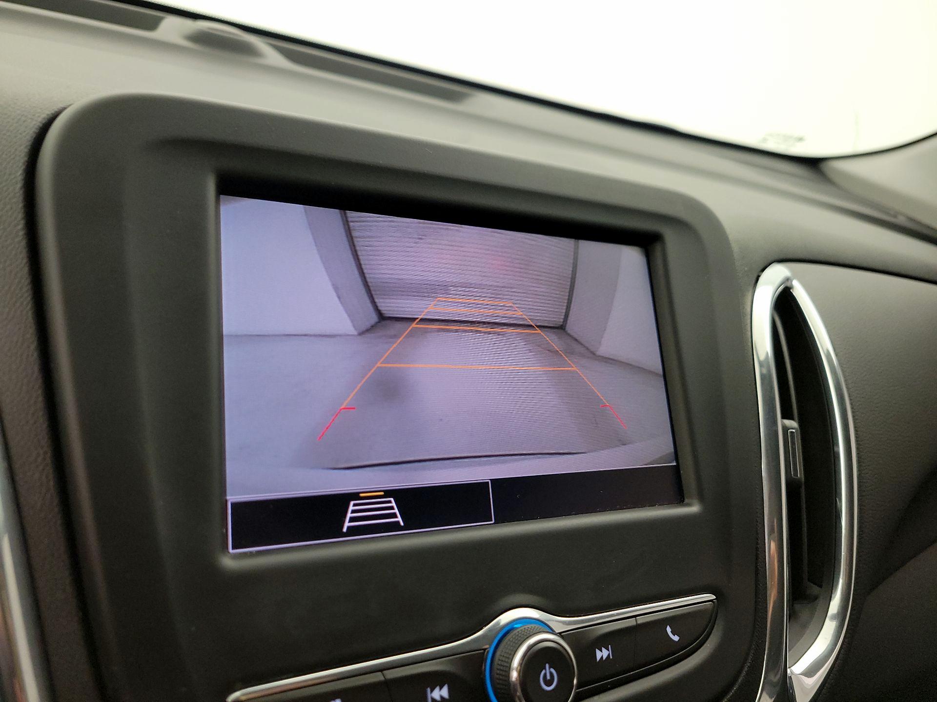 Thumbnail: 2022 Chevrolet Equinox - 14