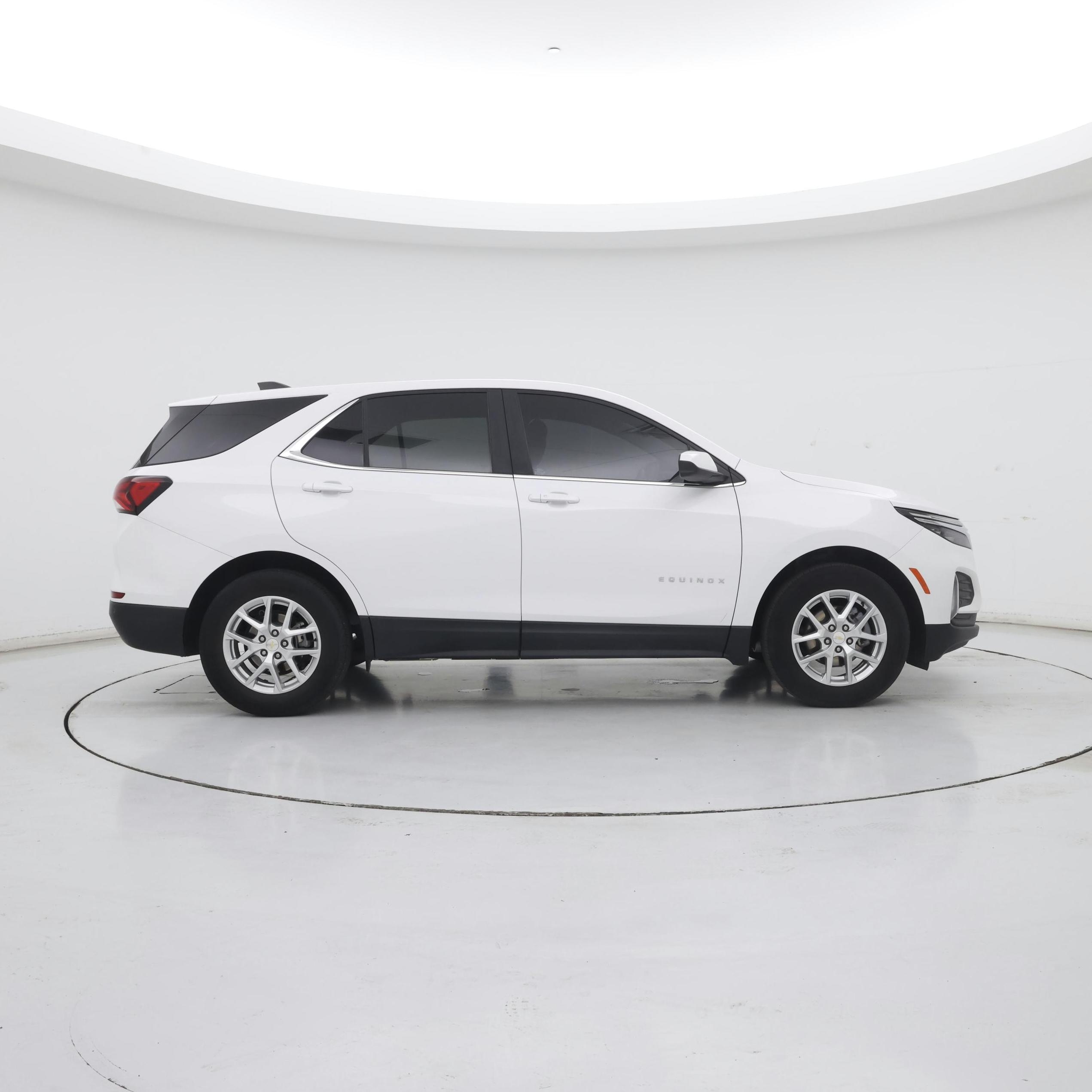 Thumbnail: 2022 Chevrolet Equinox - 7