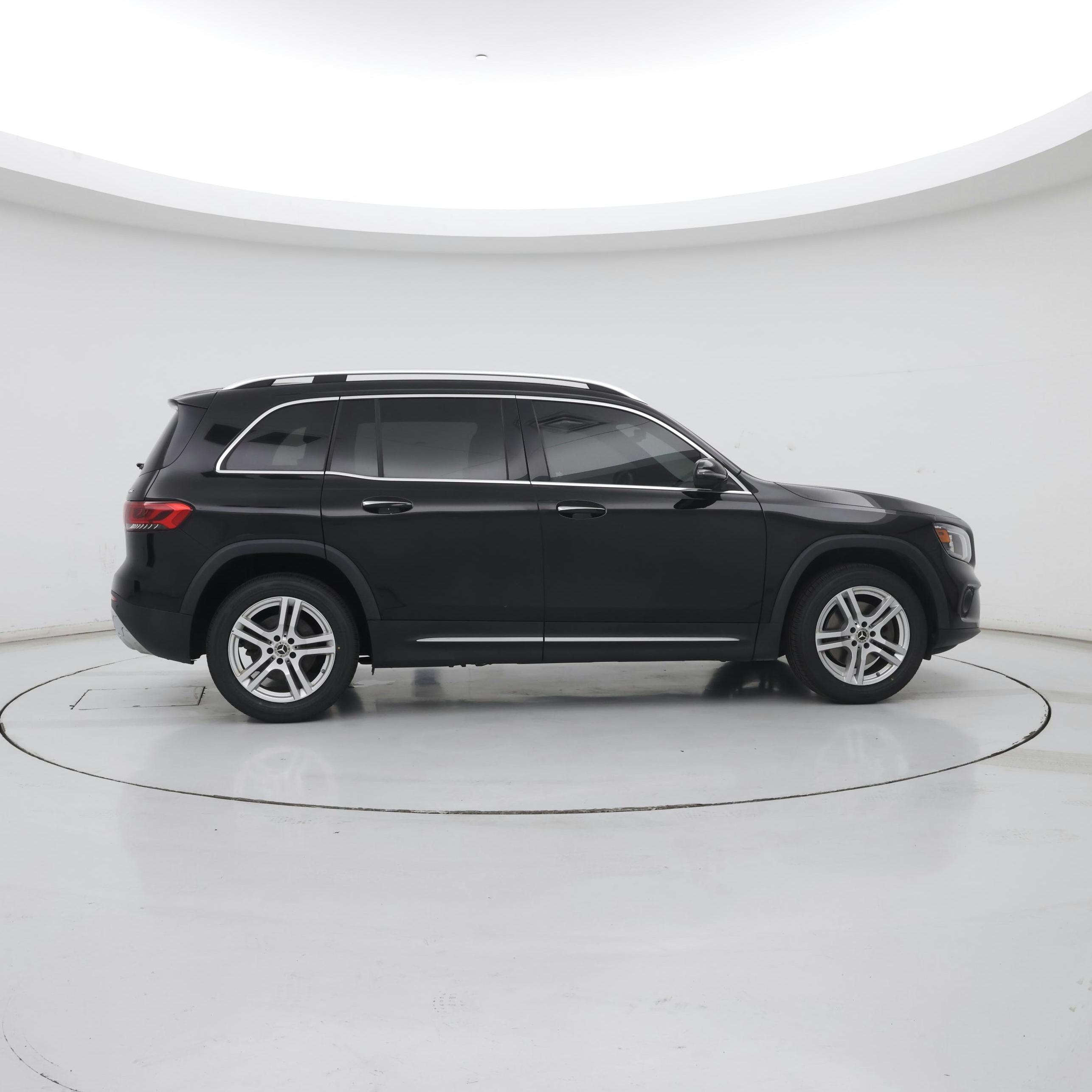 Thumbnail: 2022 Mercedes-Benz GLB - 7