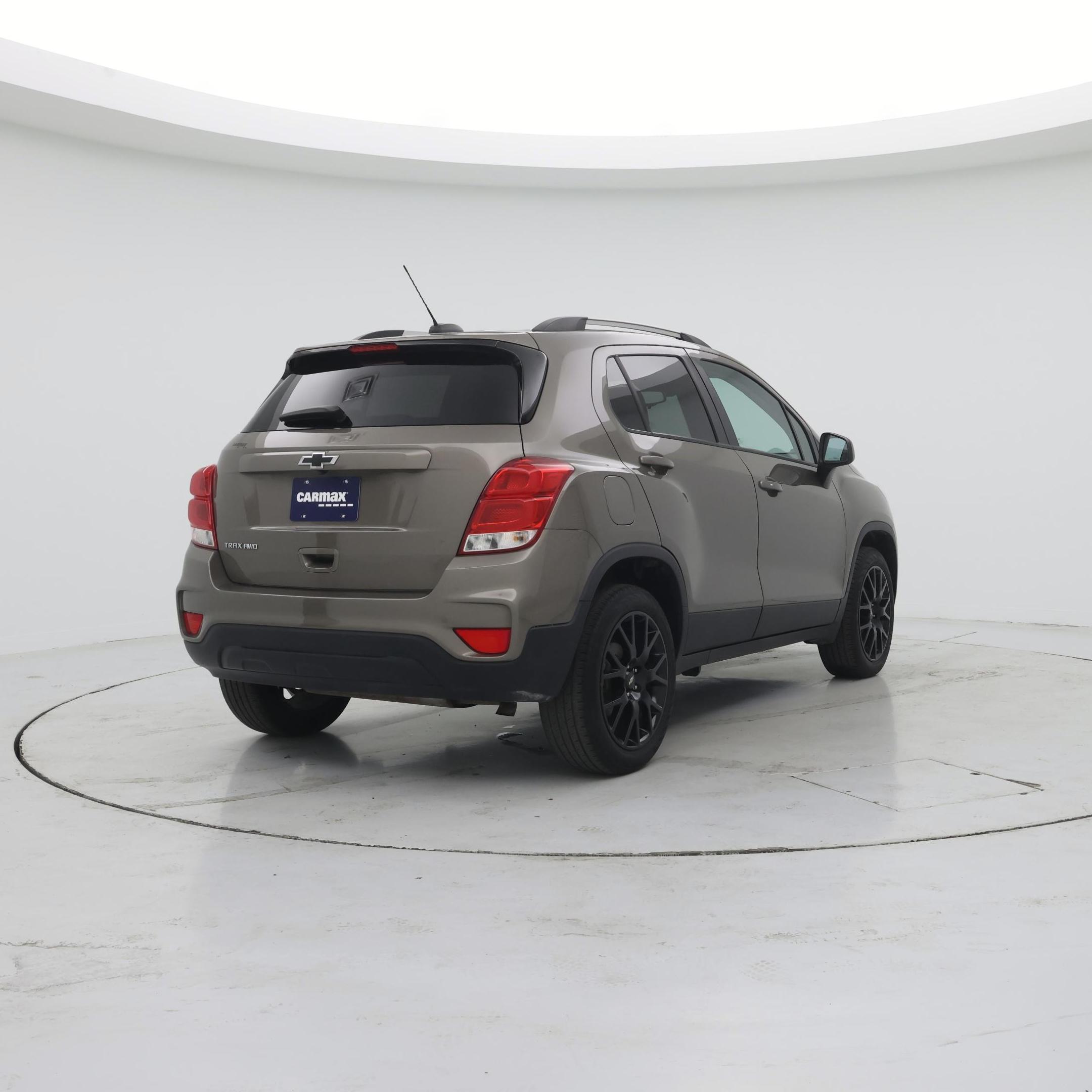 Thumbnail: 2022 Chevrolet Trax - 8