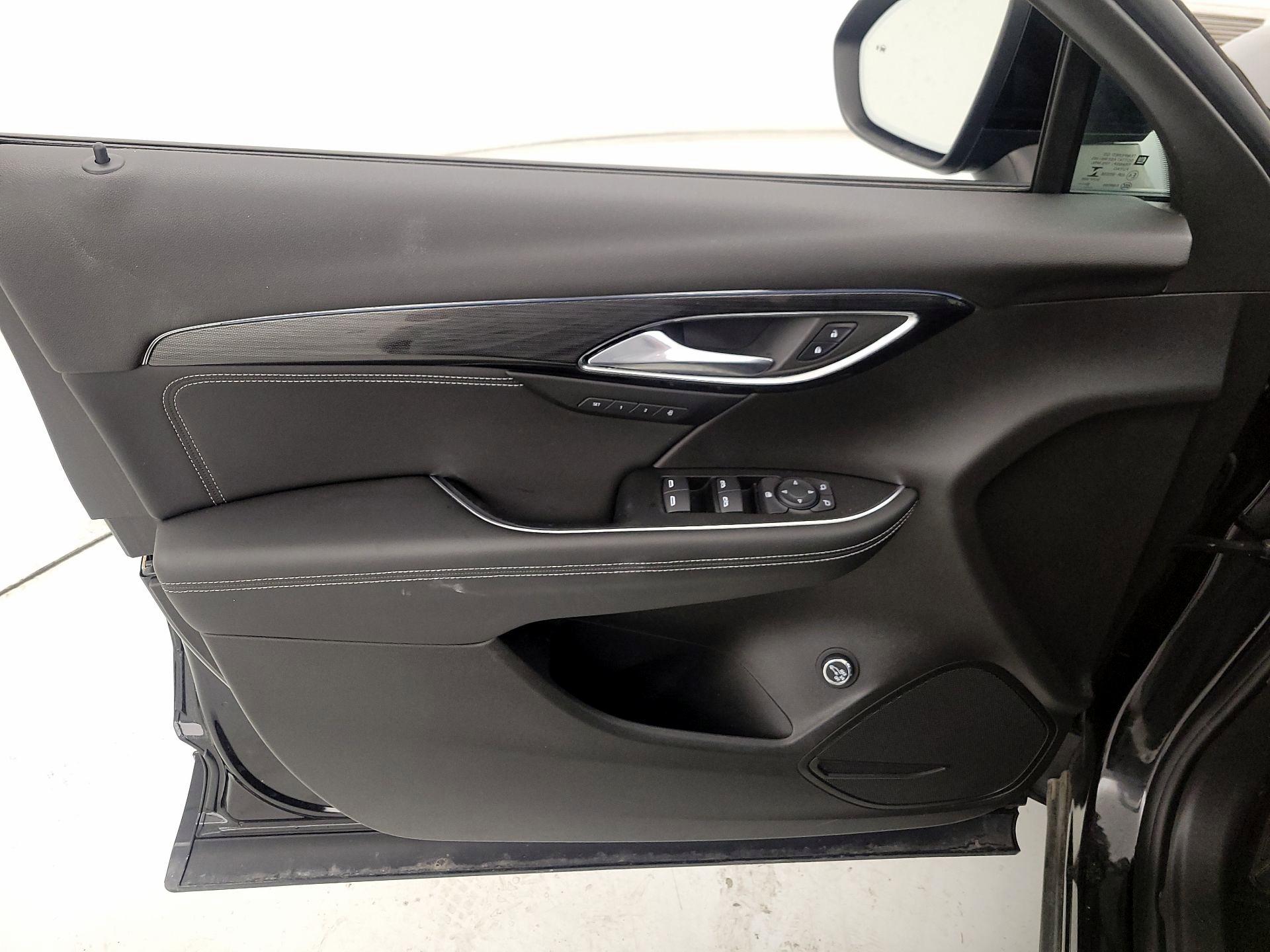 Thumbnail: 2023 Buick Envision - 12