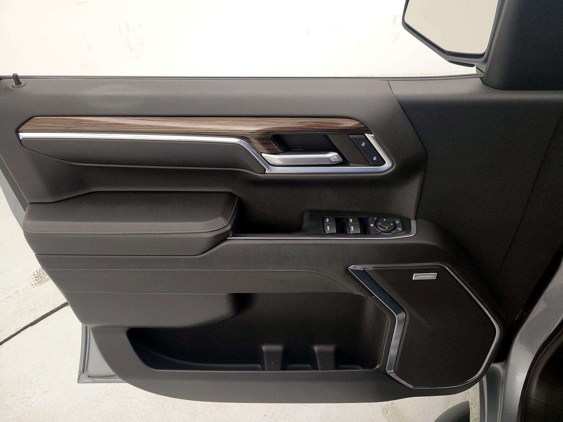 Thumbnail: 2023 Chevrolet Silverado 1500 - 12
