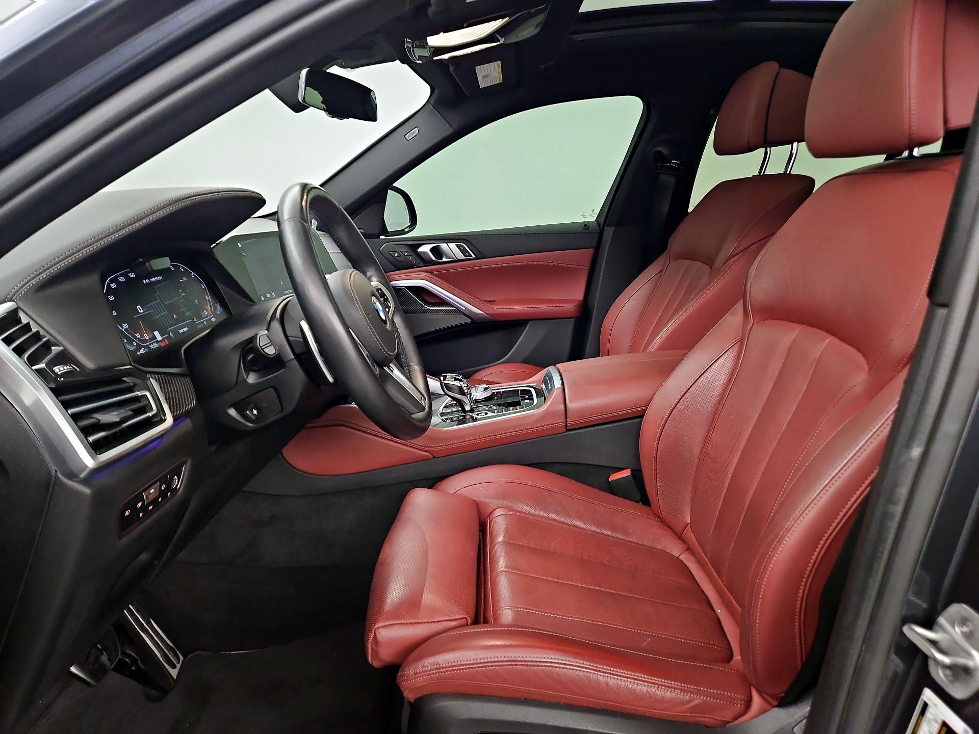 Thumbnail: 2021 BMW X6 - 11