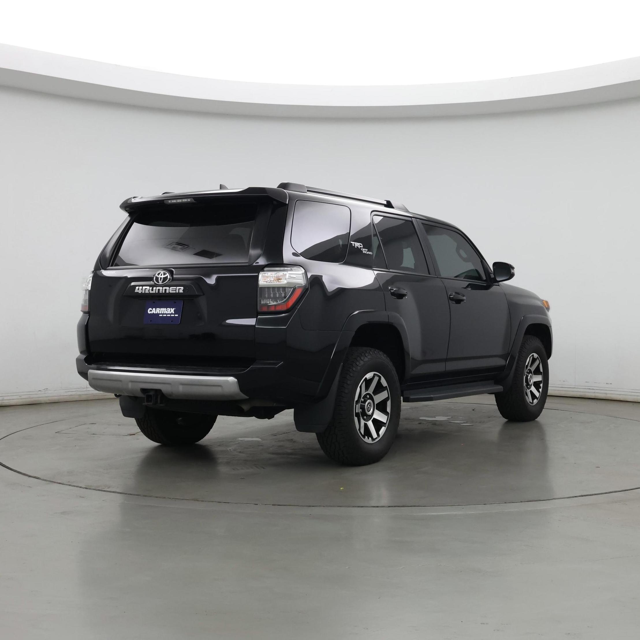 Thumbnail: 2021 Toyota 4Runner - 8
