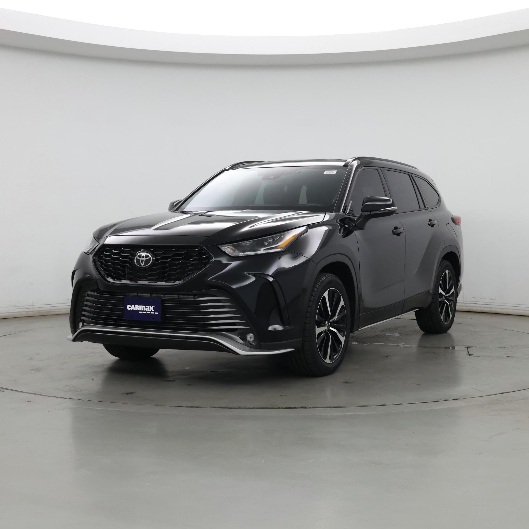 Thumbnail: 2021 Toyota Highlander - 4