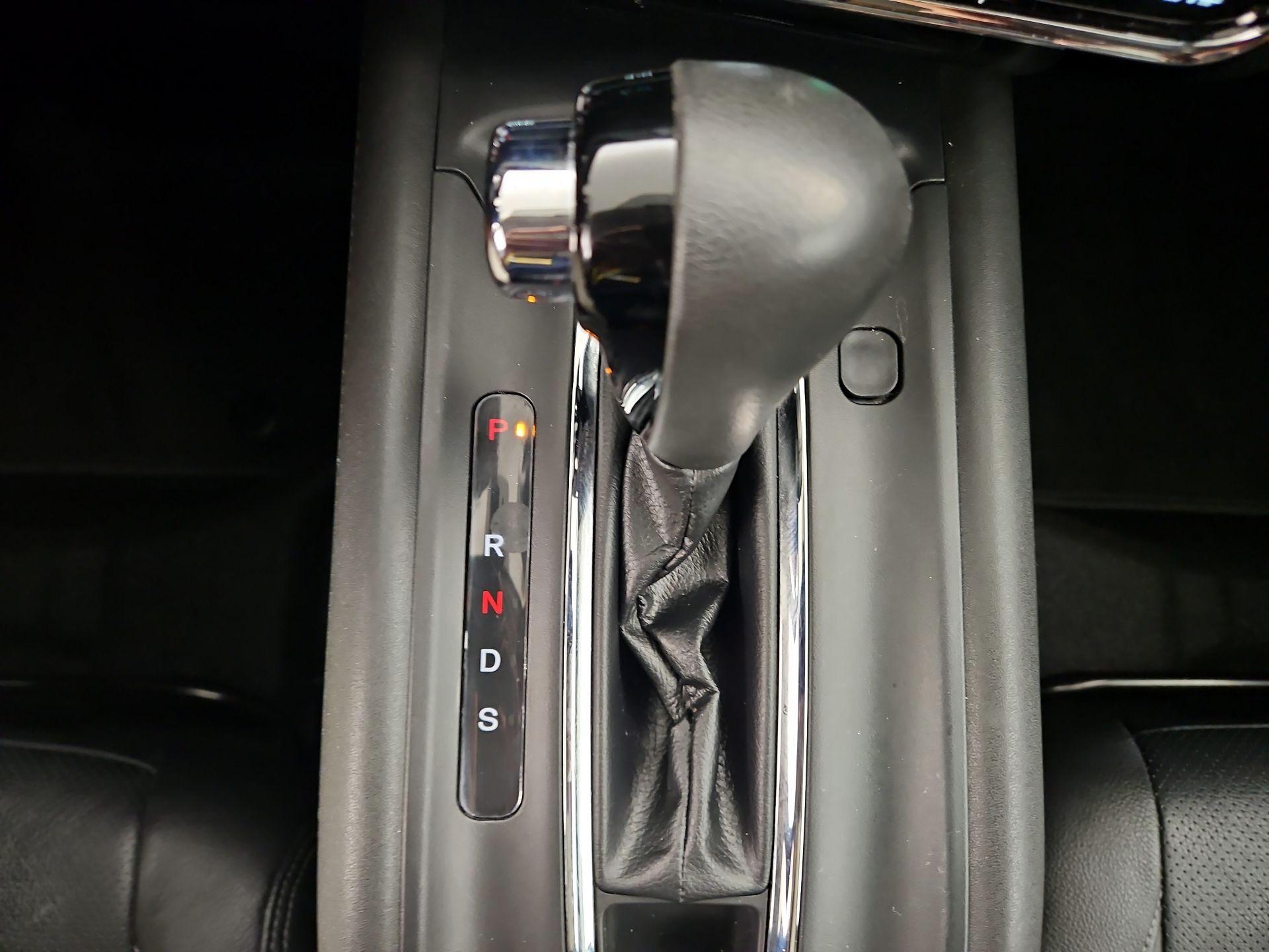 Thumbnail: 2019 Honda HR-V - 17