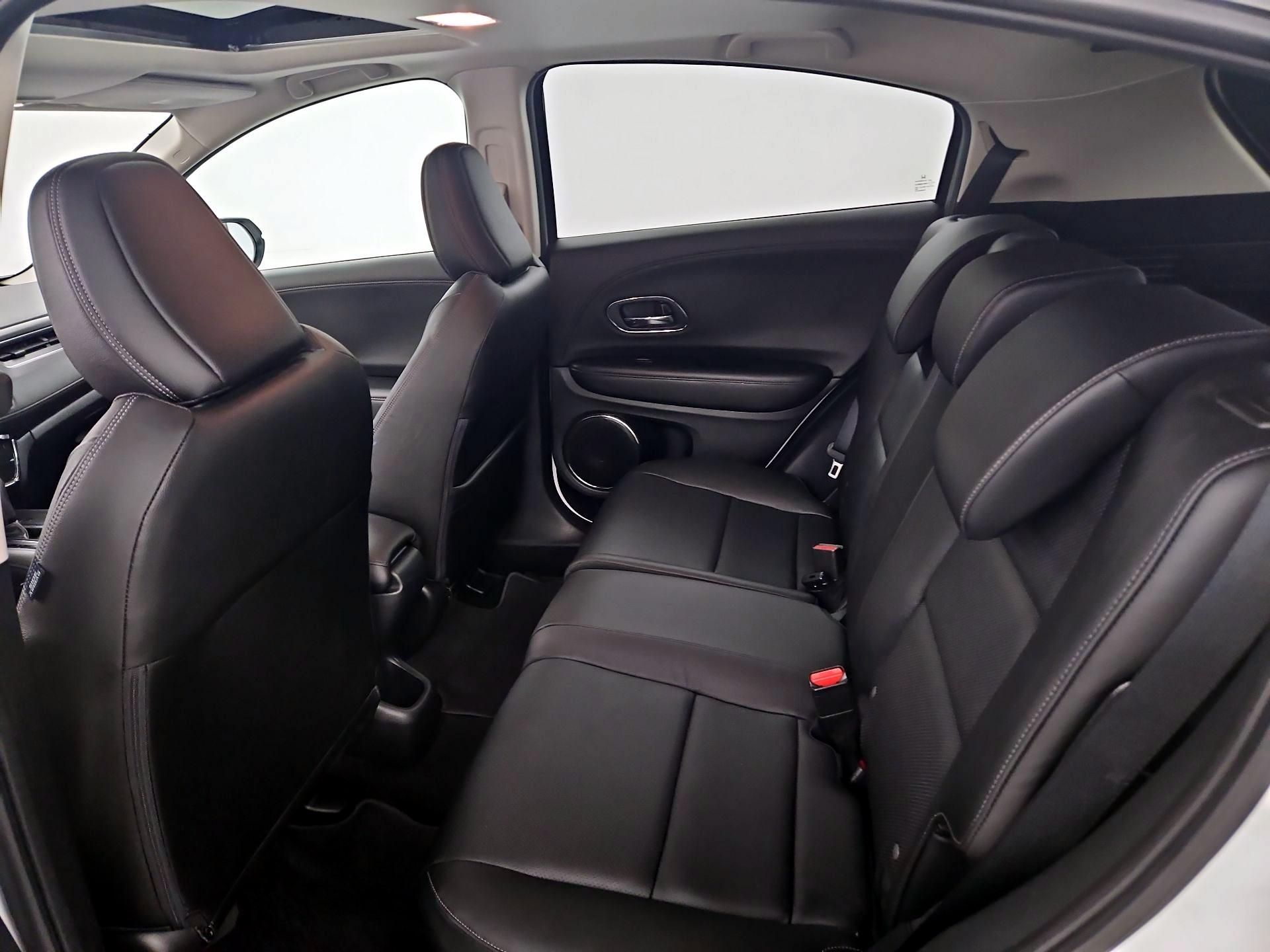 Thumbnail: 2019 Honda HR-V - 20