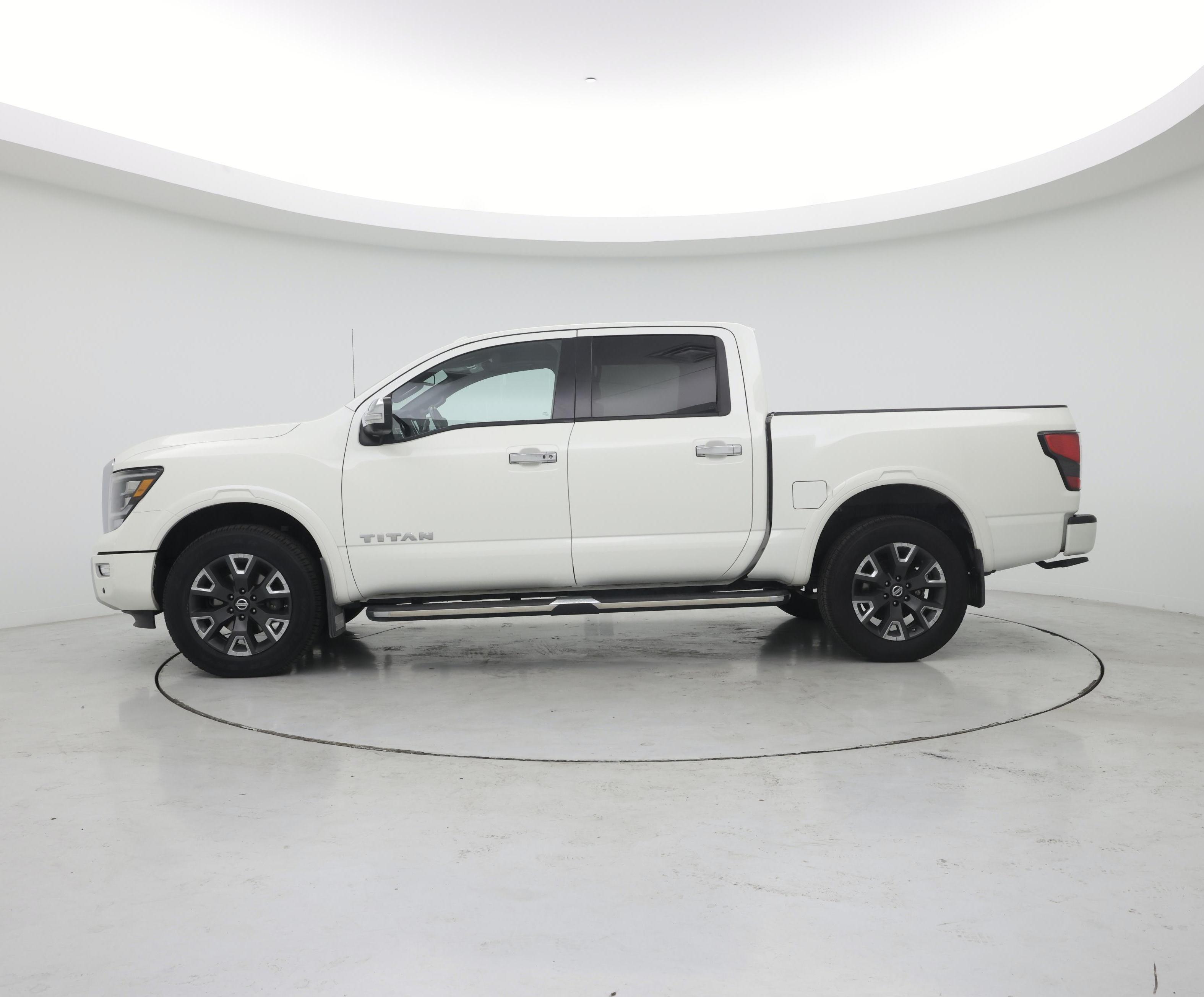 Thumbnail: 2021 Nissan Titan - 3