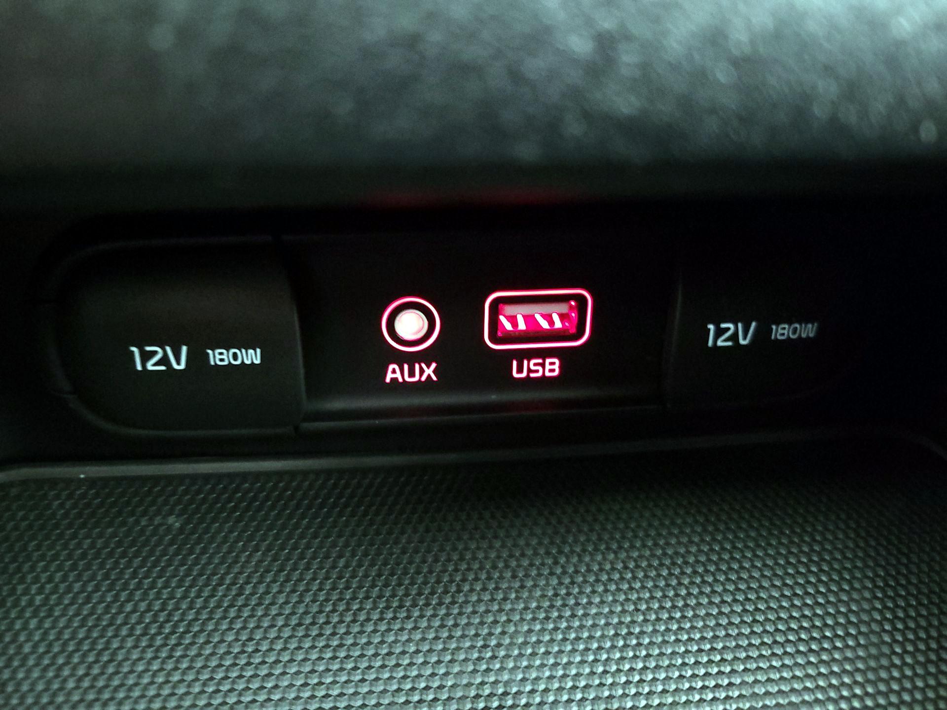 Thumbnail: 2021 Kia Forte - 16
