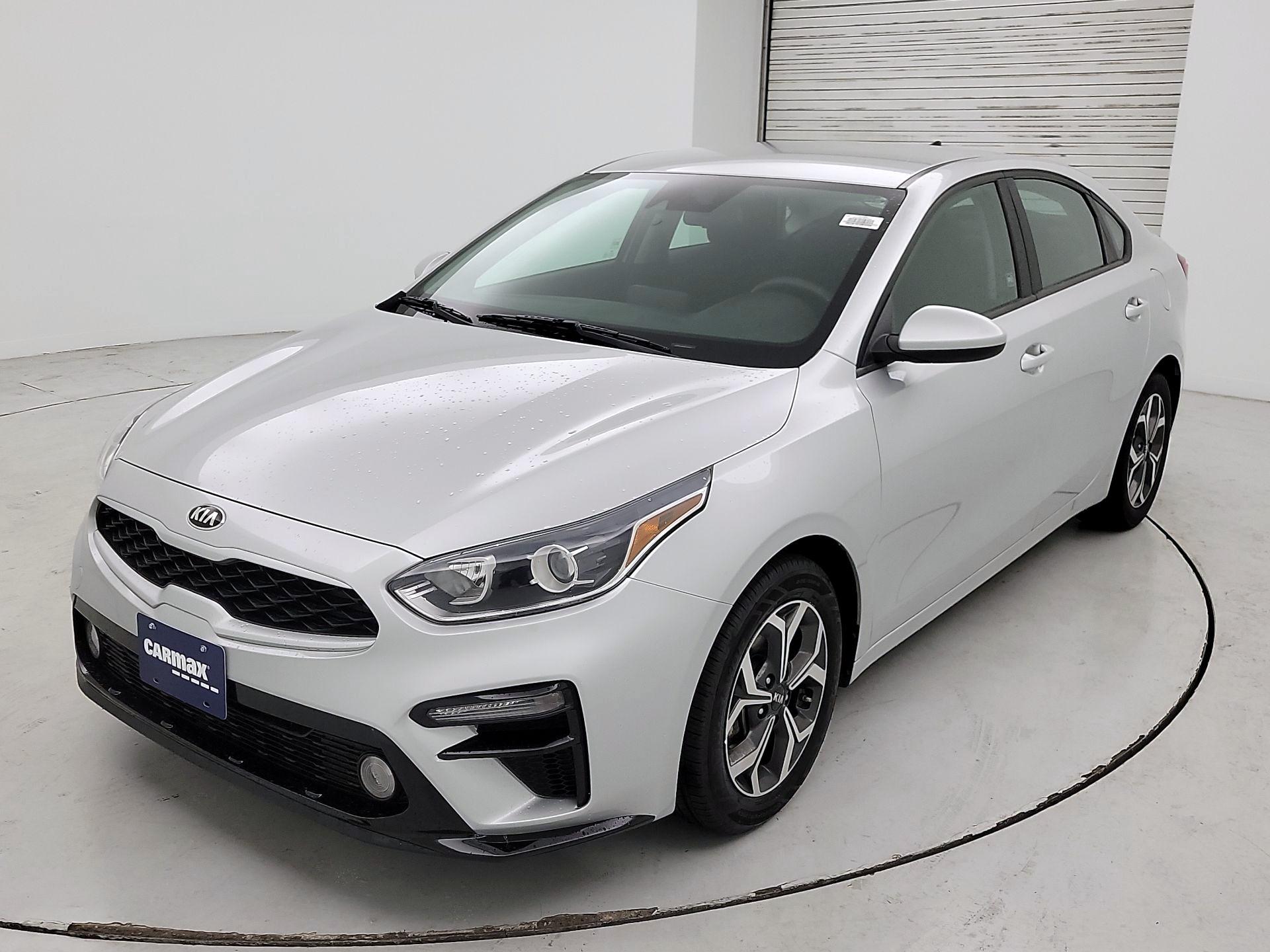 Thumbnail: 2021 Kia Forte - 3