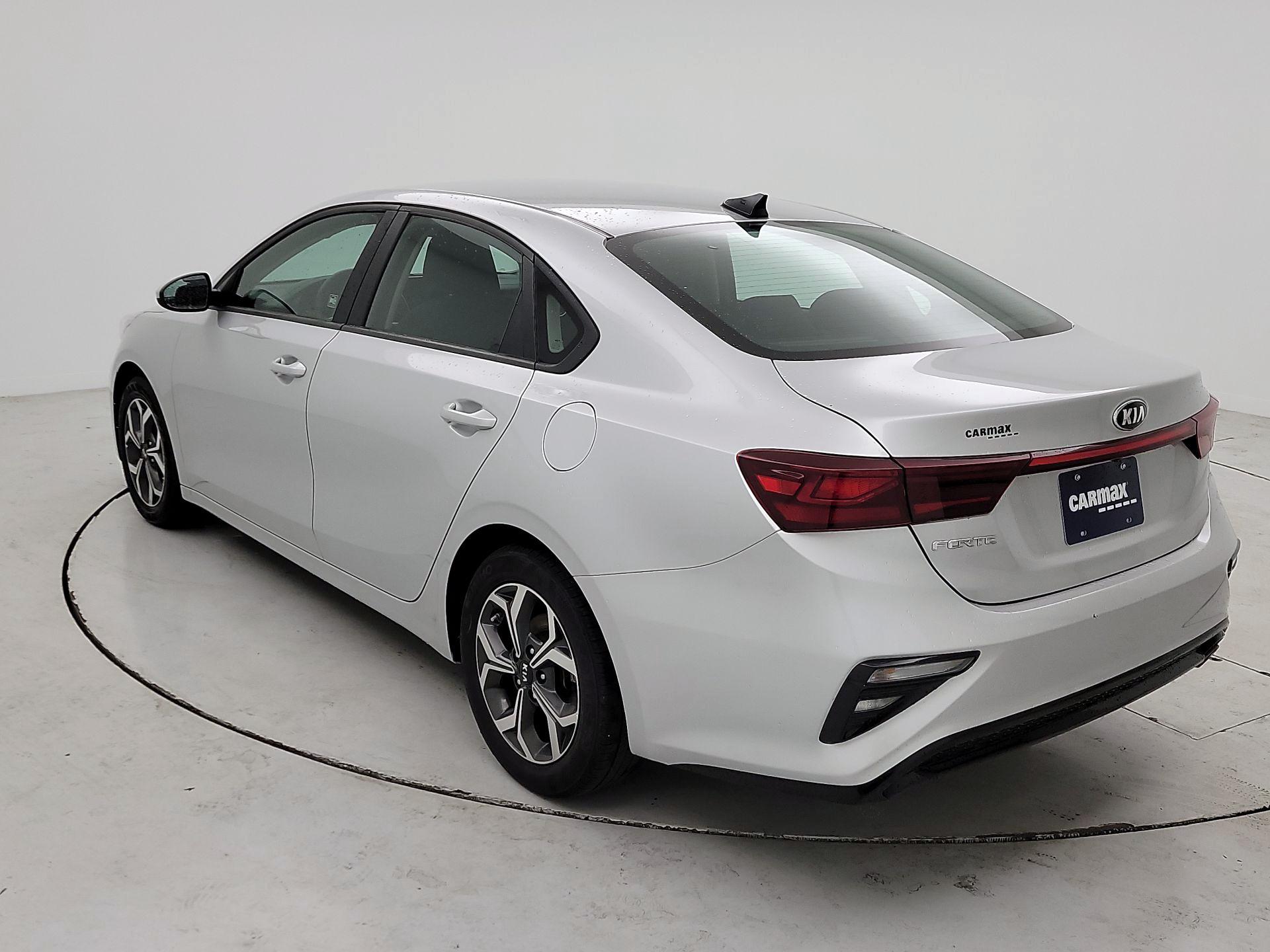 Thumbnail: 2021 Kia Forte - 7