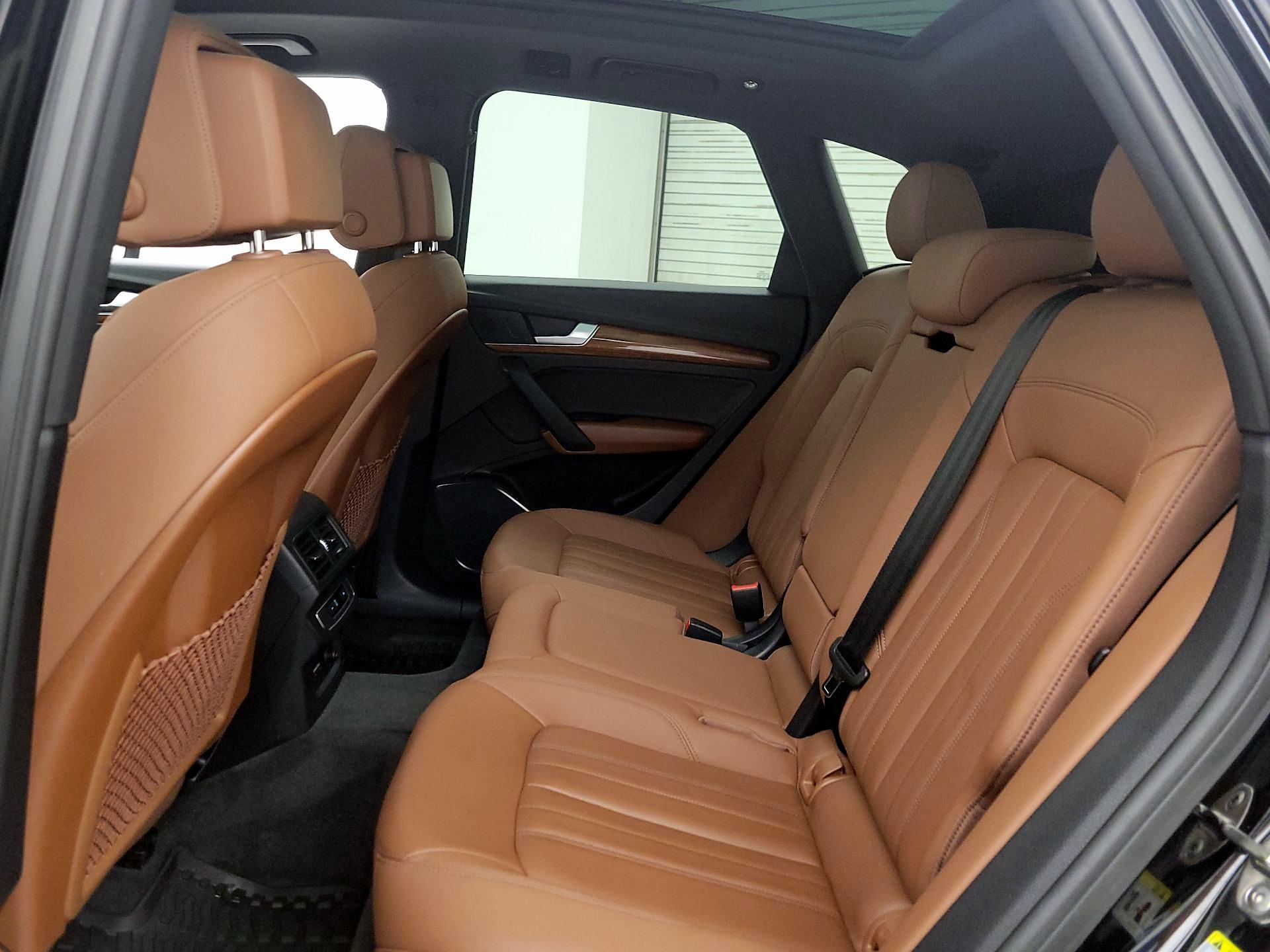 Thumbnail: 2021 Audi Q5 - 20