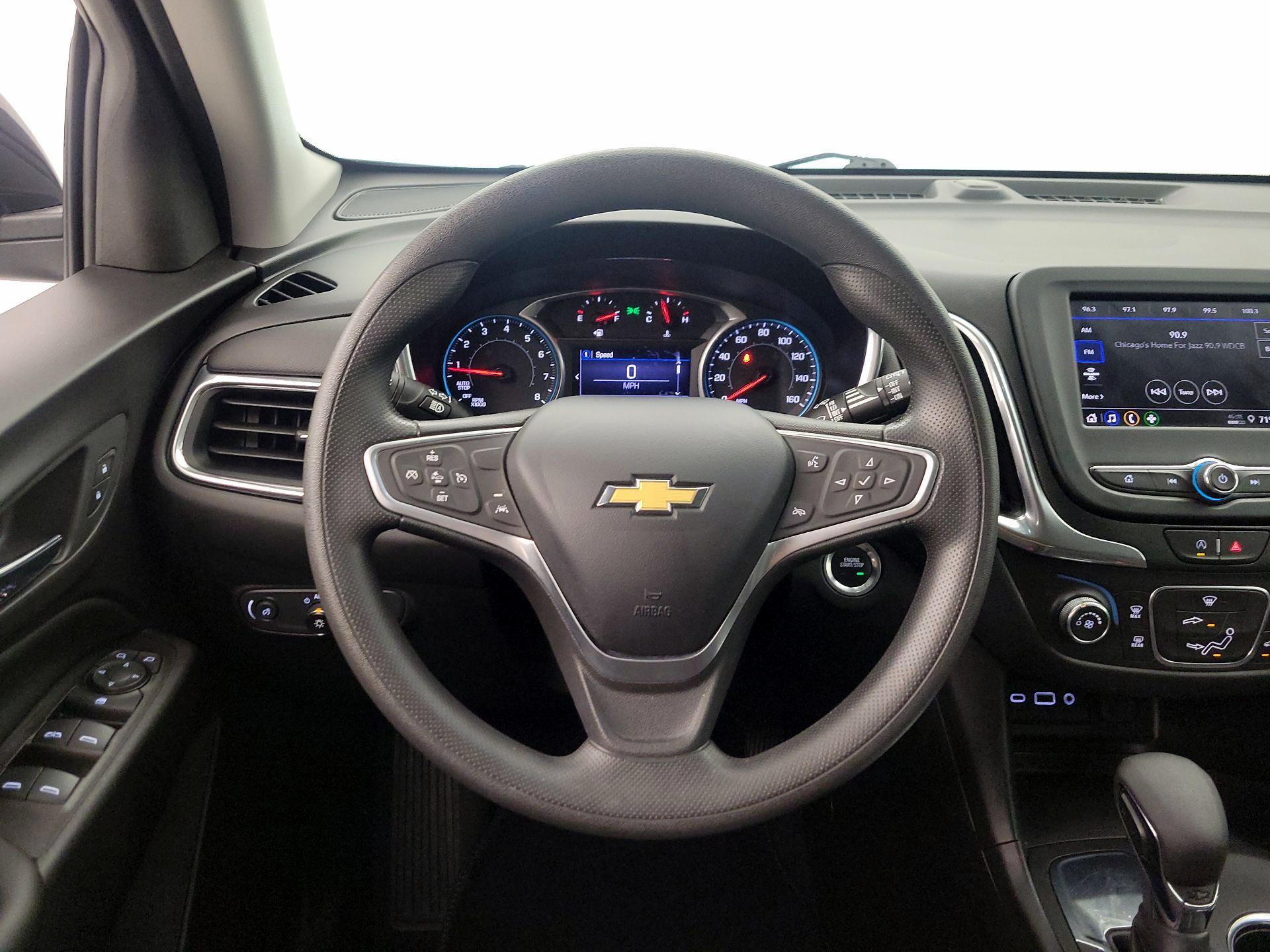 Thumbnail: 2022 Chevrolet Equinox - 10