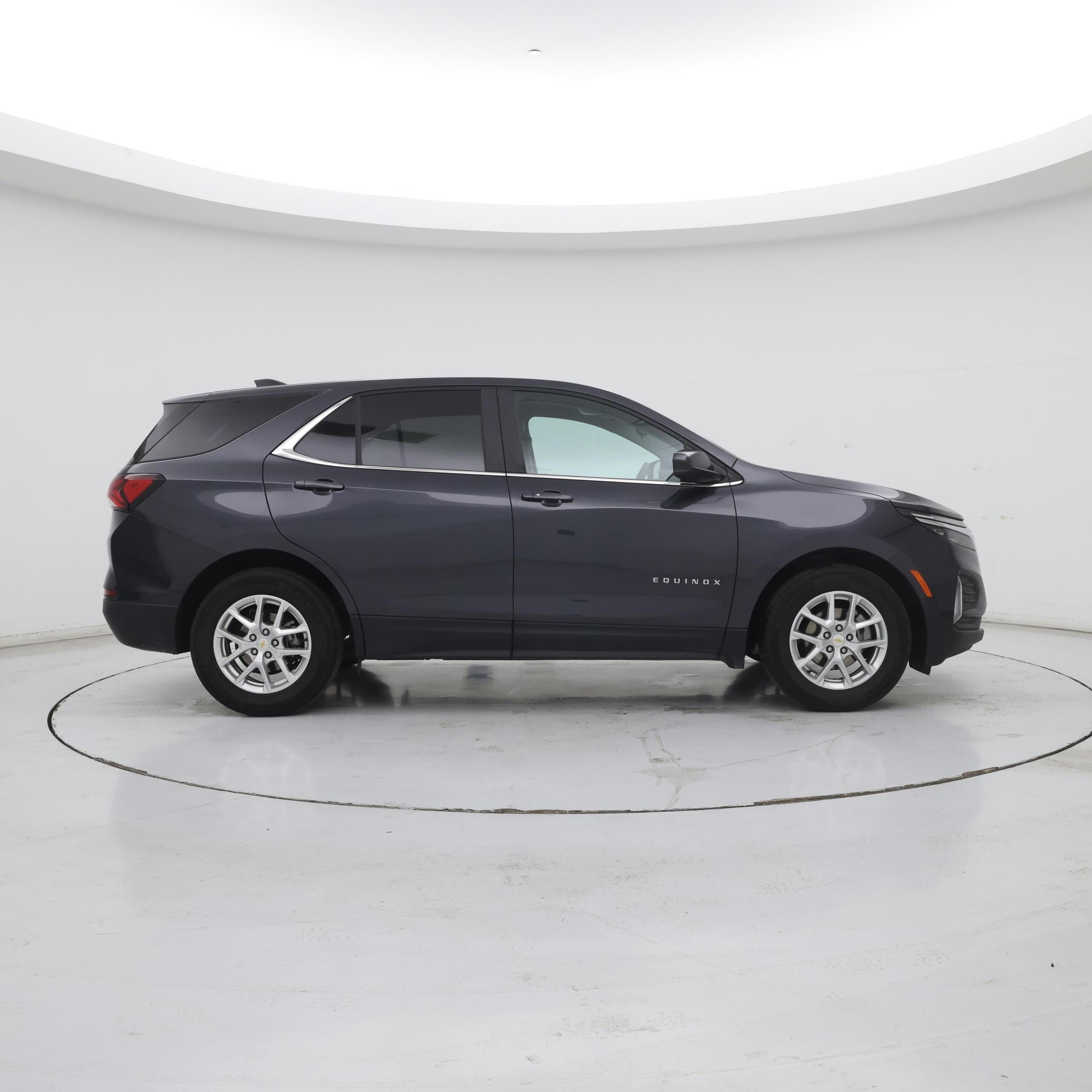 Thumbnail: 2022 Chevrolet Equinox - 7