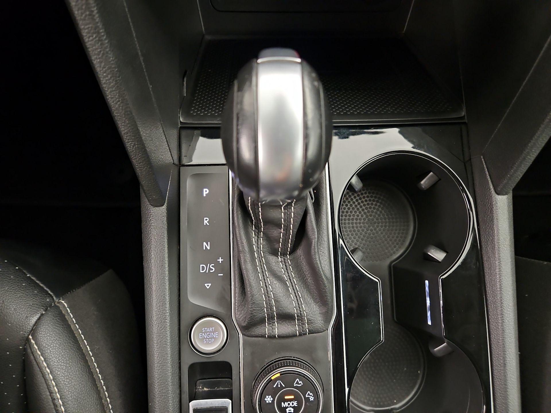 Thumbnail: 2021 Volkswagen Atlas - 18