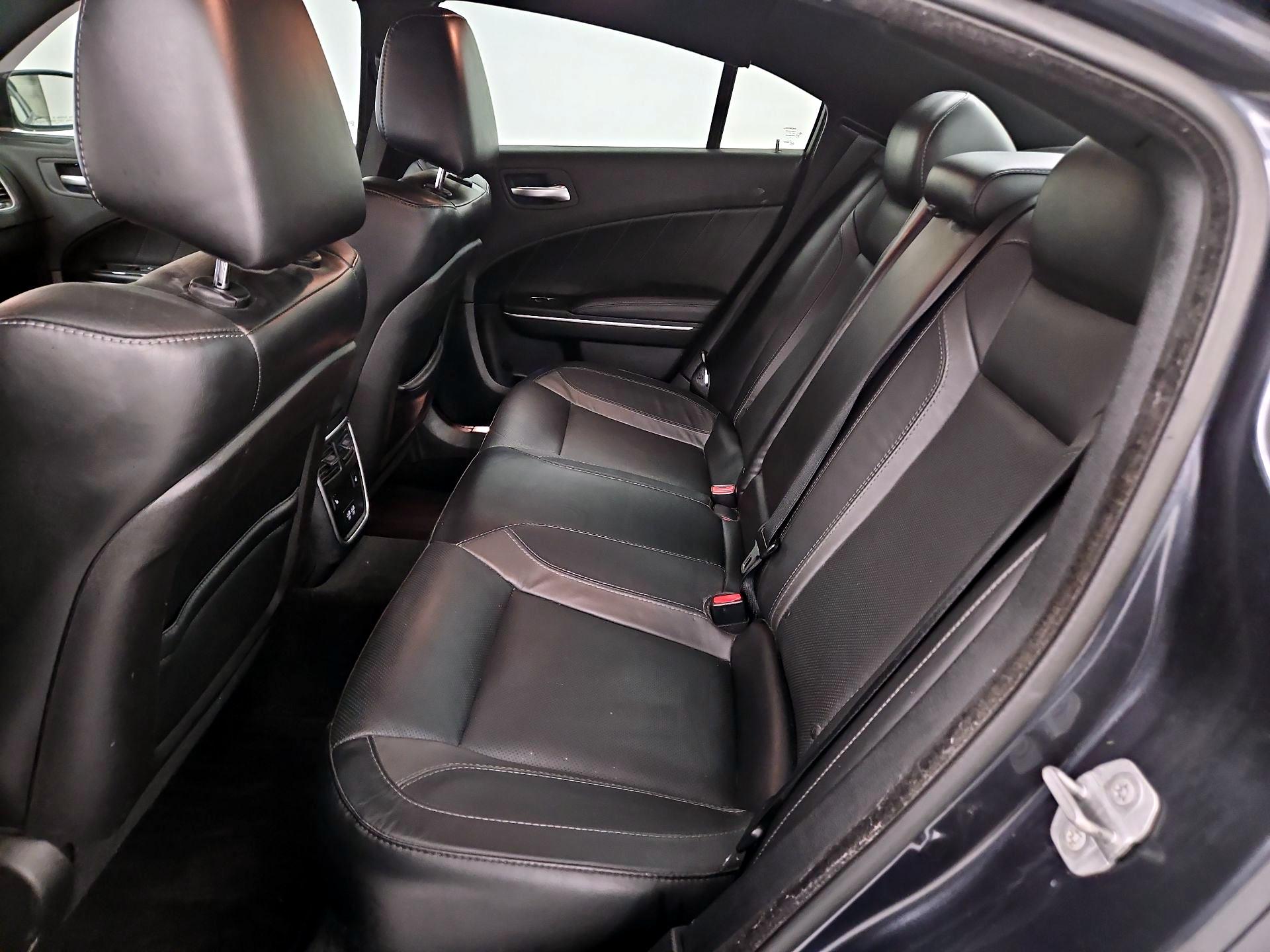 Thumbnail: 2016 Dodge Charger - 20