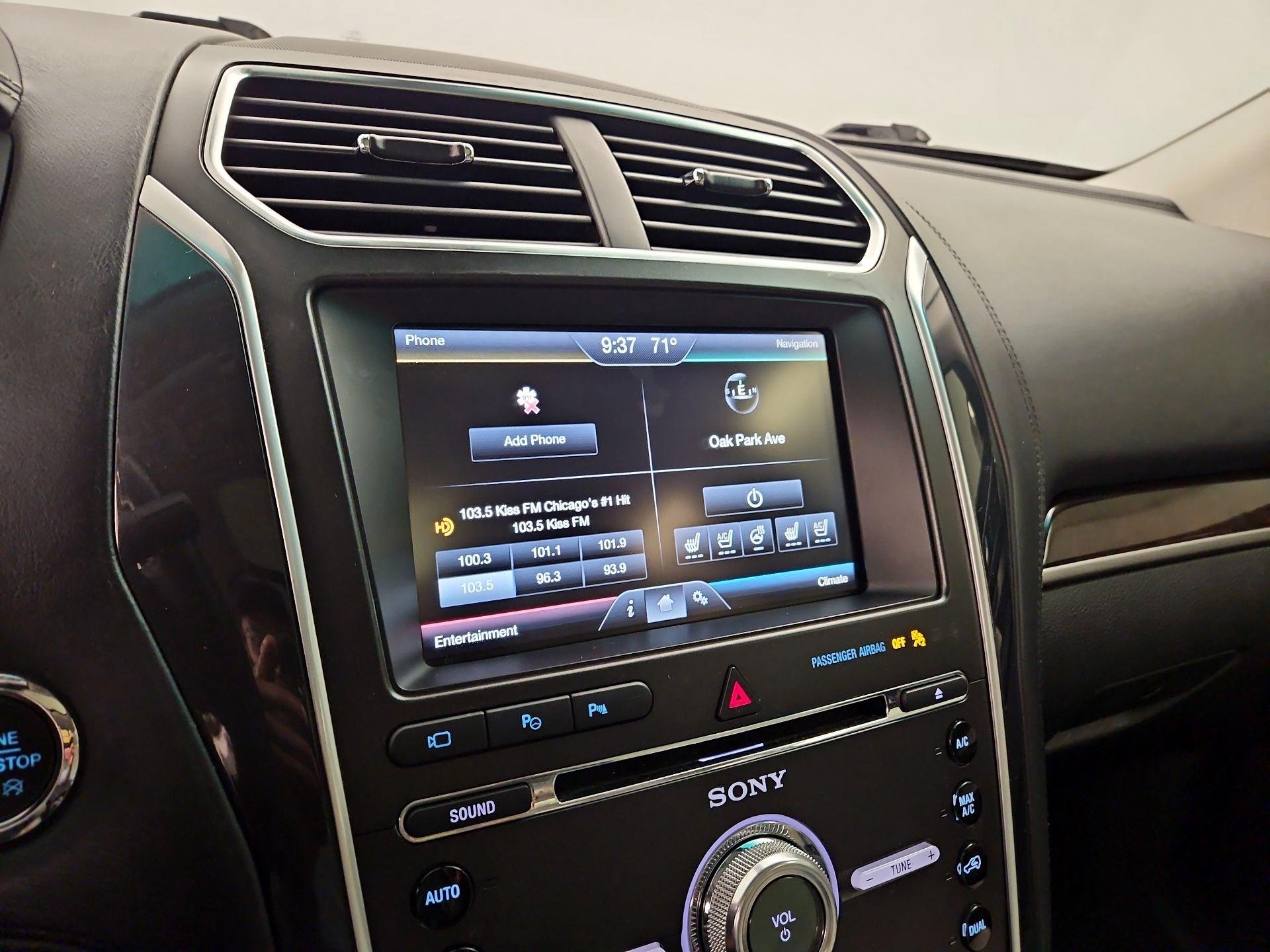 Thumbnail: 2016 Ford Explorer - 16