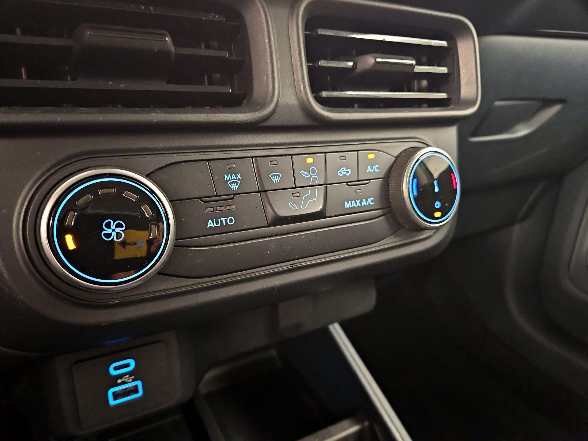 Thumbnail: 2022 Ford Maverick - 16