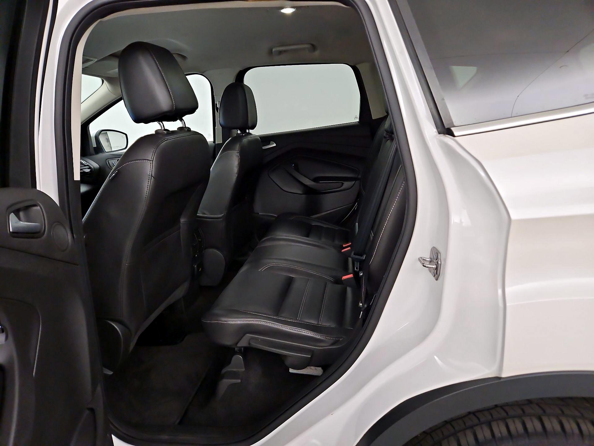 Thumbnail: 2017 Ford Escape - 19