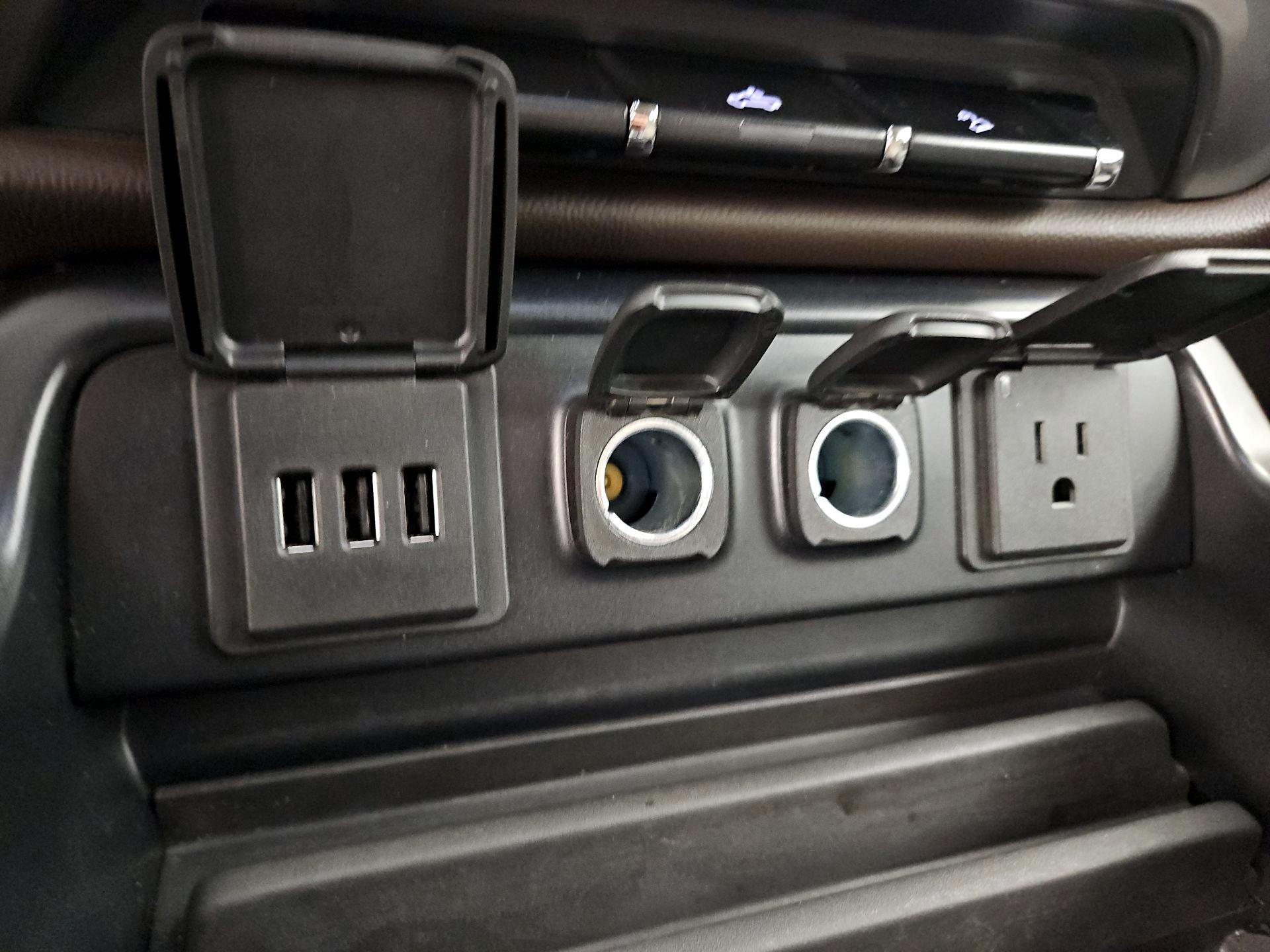 Thumbnail: 2014 Chevrolet Silverado 1500 - 18