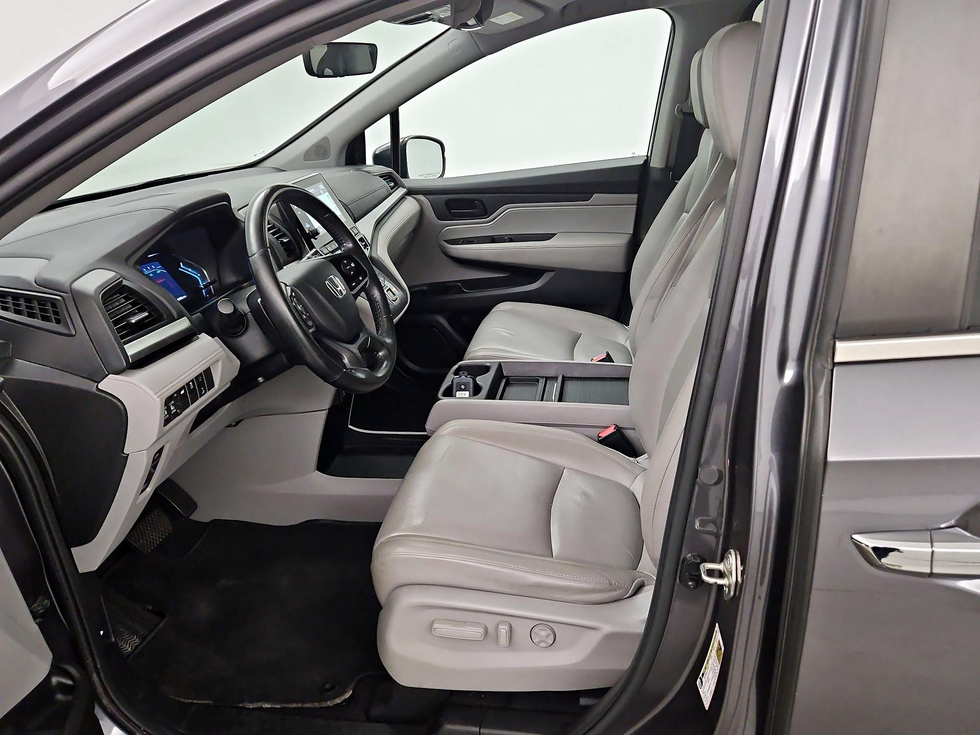 Thumbnail: 2019 Honda Odyssey - 11