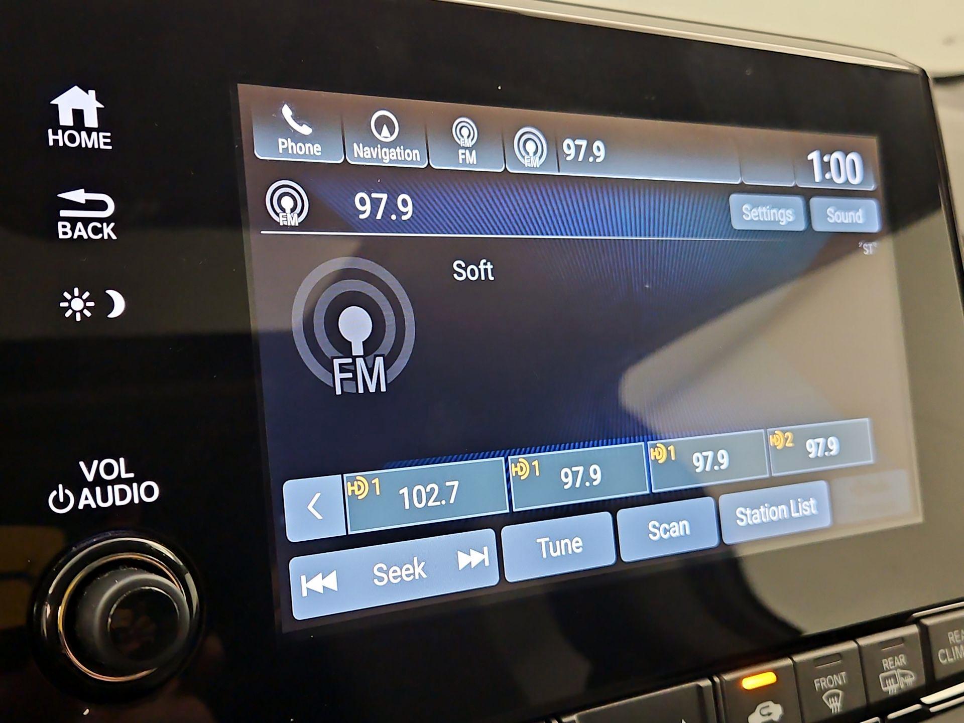 Thumbnail: 2019 Honda Odyssey - 16