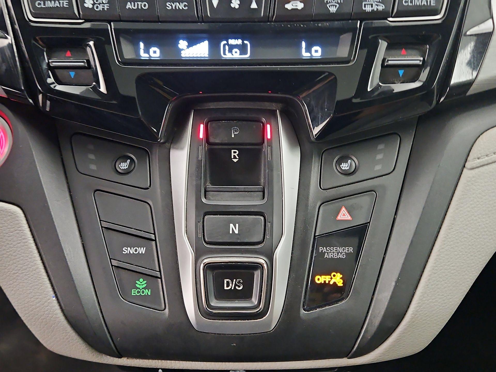 Thumbnail: 2019 Honda Odyssey - 18