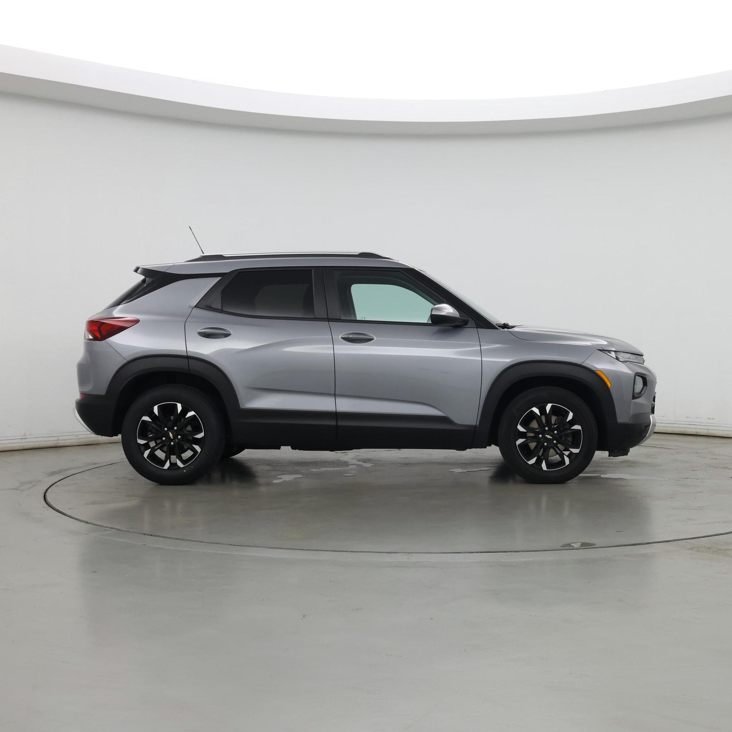 Thumbnail: 2023 Chevrolet TrailBlazer - 7
