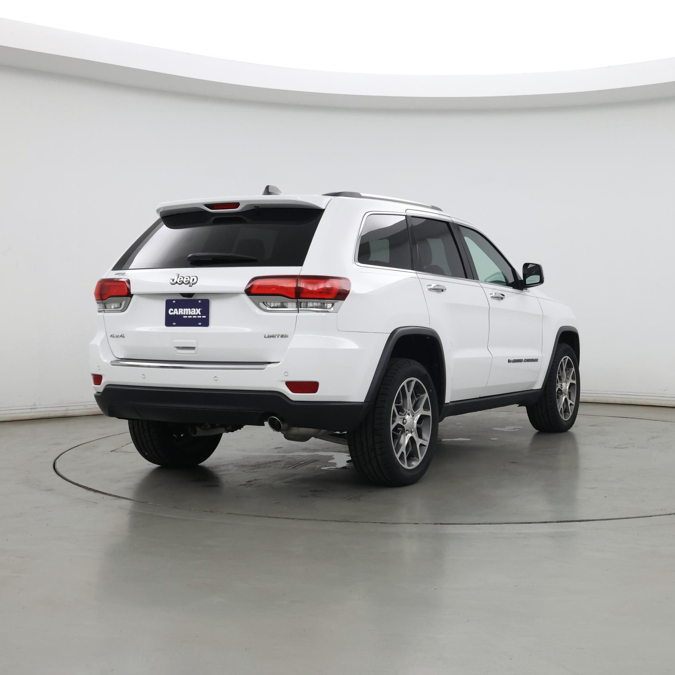 Thumbnail: 2022 Jeep Grand Cherokee - 8