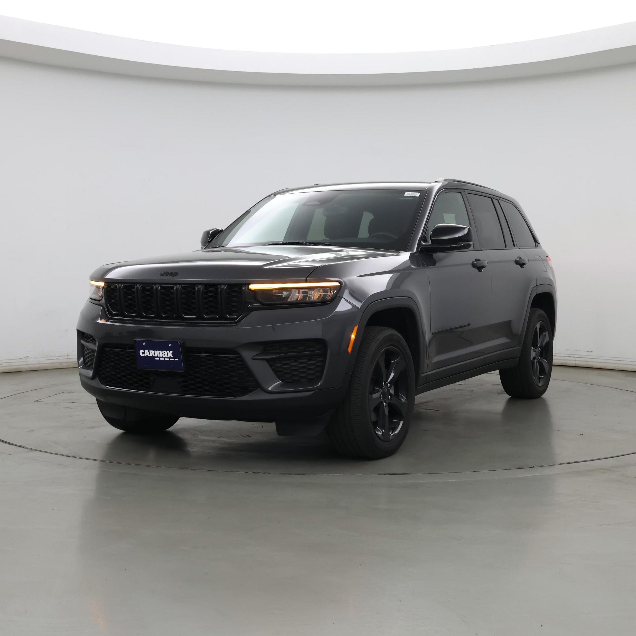 Thumbnail: 2022 Jeep Grand Cherokee - 4