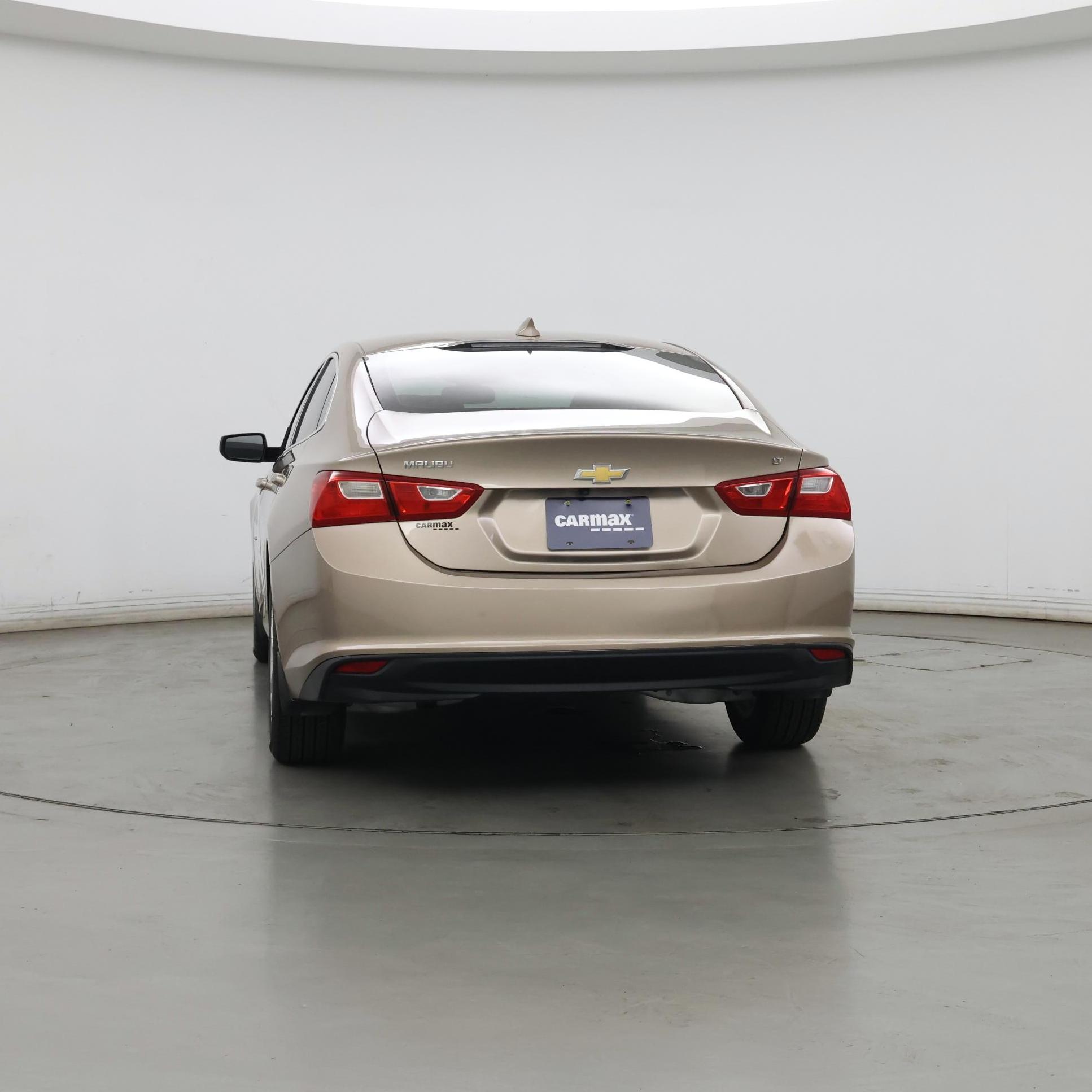 Thumbnail: 2018 Chevrolet Malibu - 6