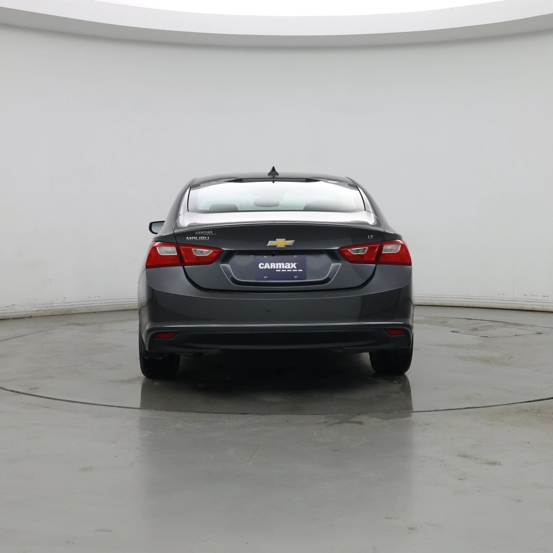 Thumbnail: 2016 Chevrolet Malibu - 6