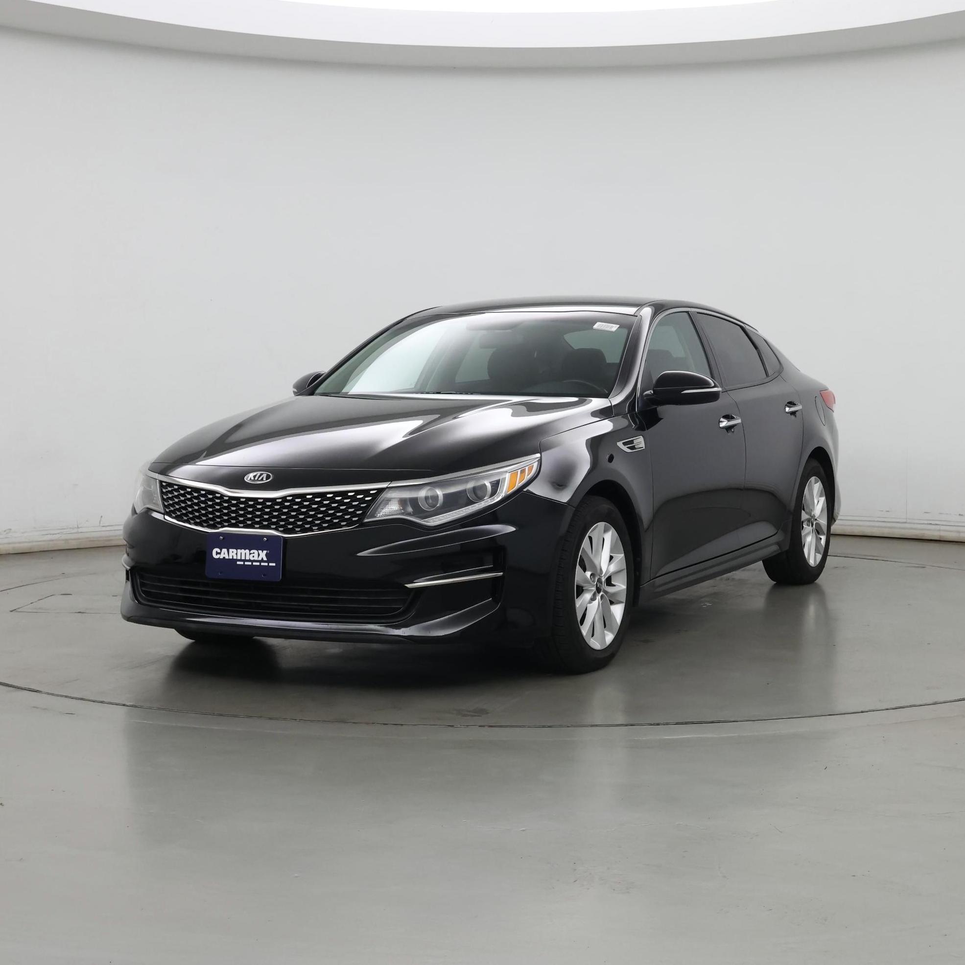 Thumbnail: 2016 Kia Optima - 4