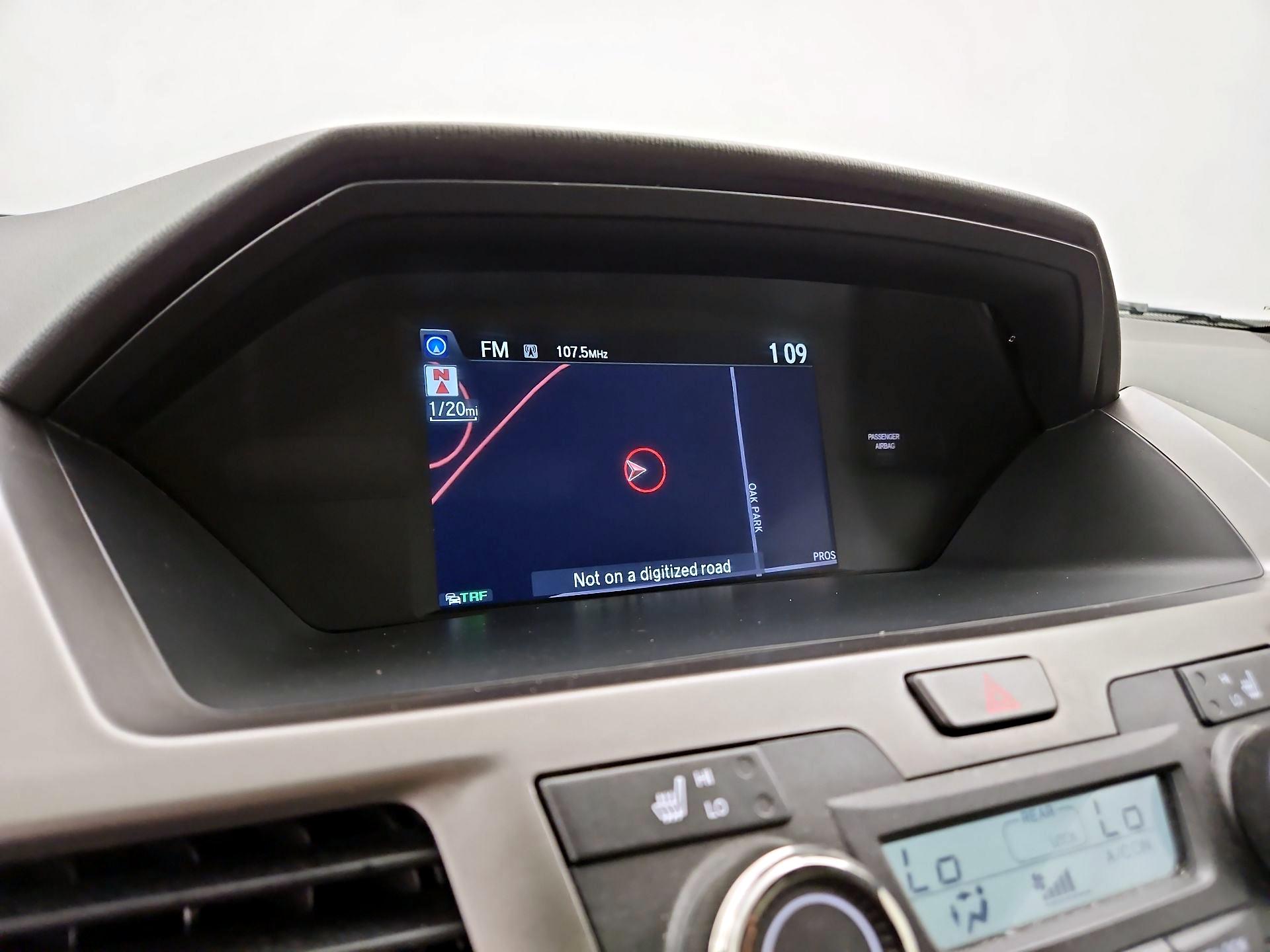 Thumbnail: 2016 Honda Odyssey - 14