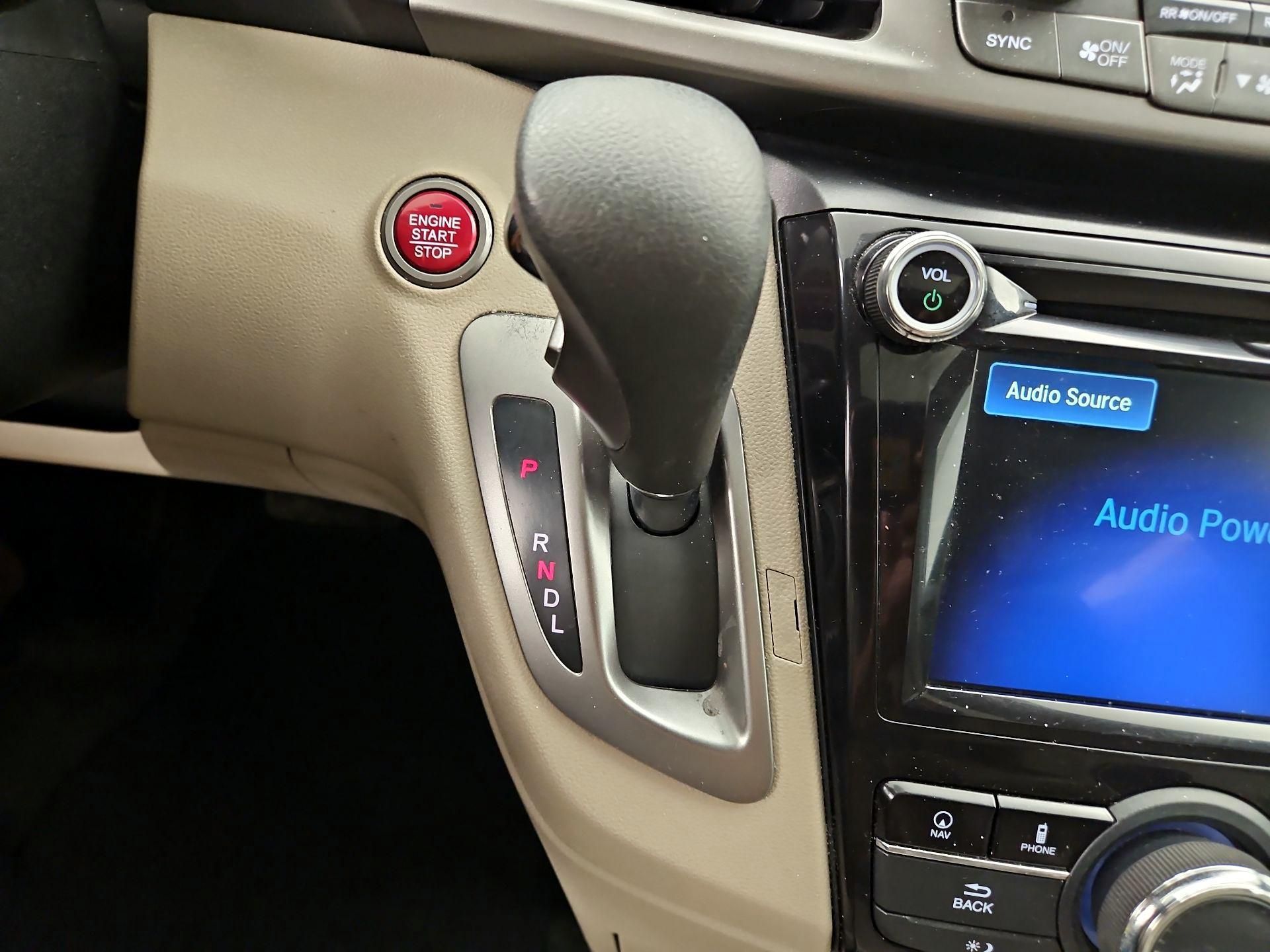 Thumbnail: 2016 Honda Odyssey - 18
